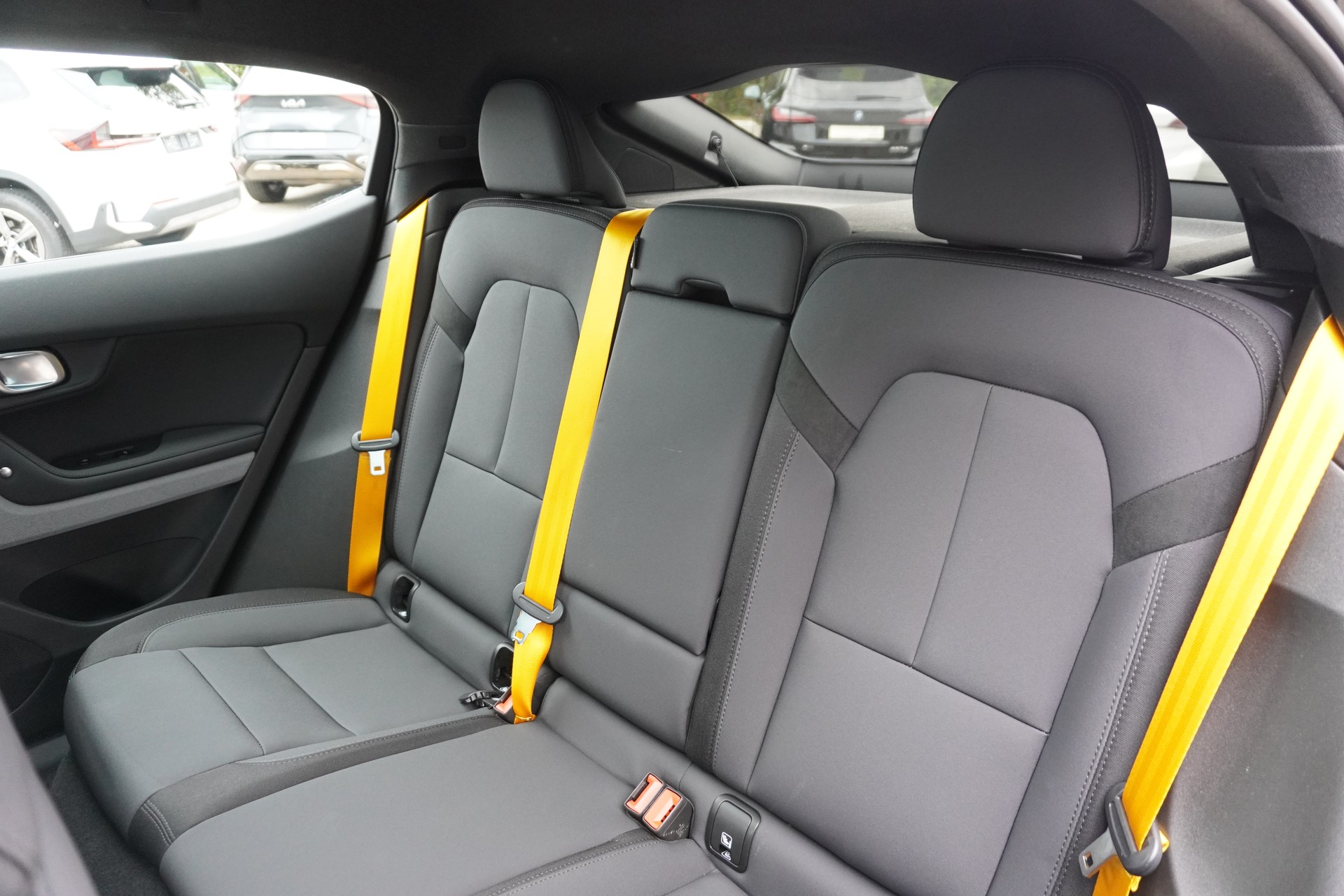 POLESTAR POLESTAR Polestar 2 Long Range Dual 82 kWh 350kW Performance Paket!!!-image-13