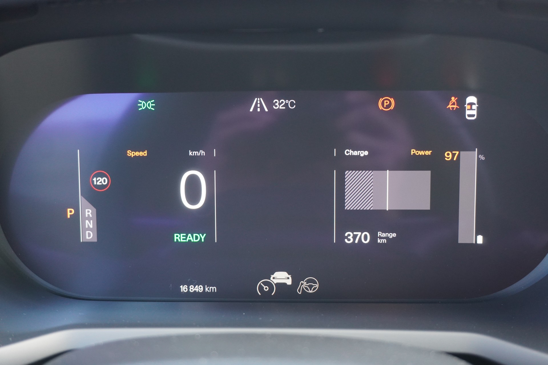 POLESTAR POLESTAR Polestar 2 Long Range Dual 82 kWh 350kW Performance Paket!!!-image-36