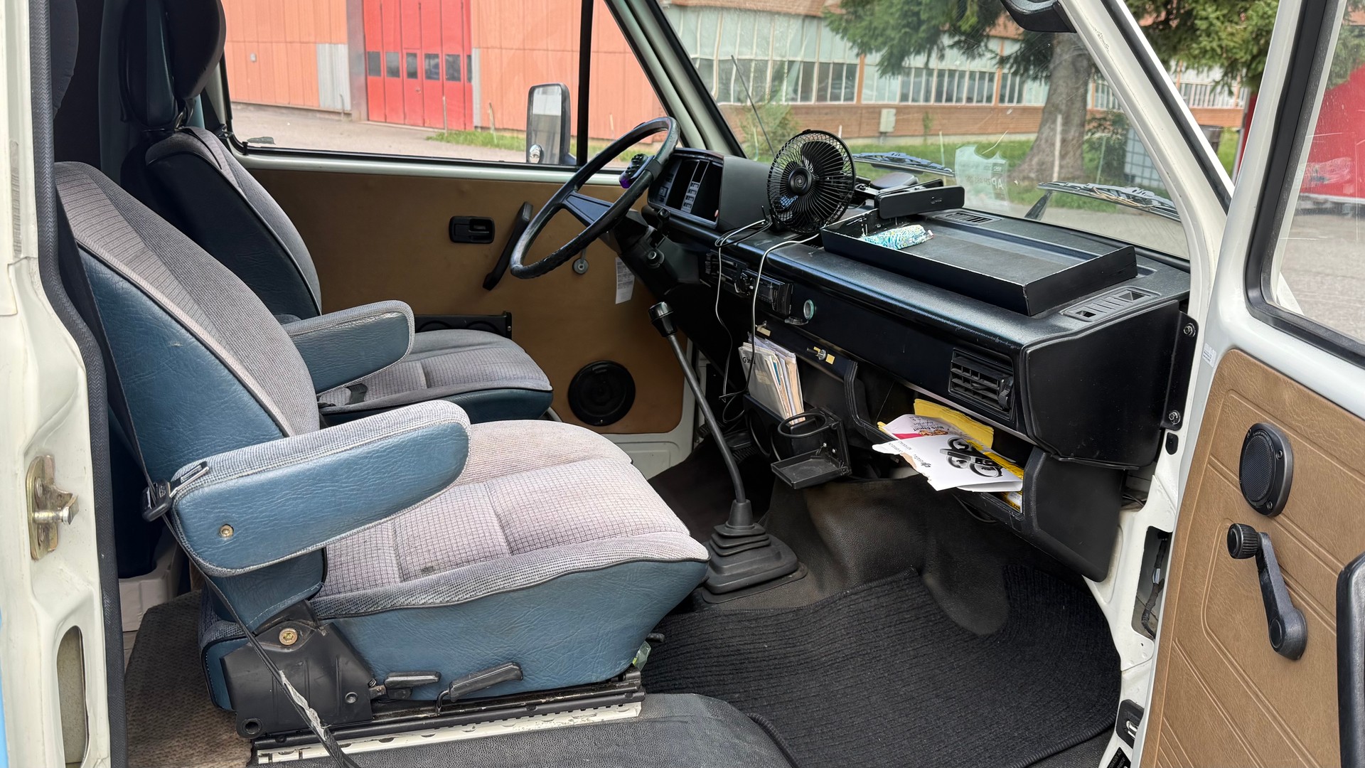 VW Typ 2-image-9