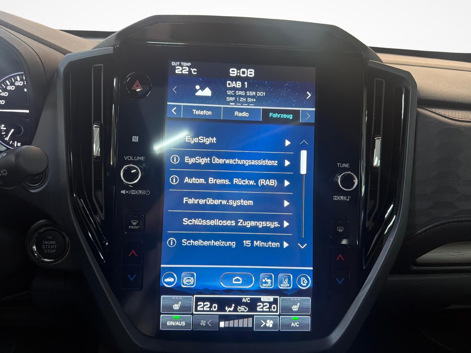 SUBARU Forester Station 2.0i e-Boxer Luxury-image-15