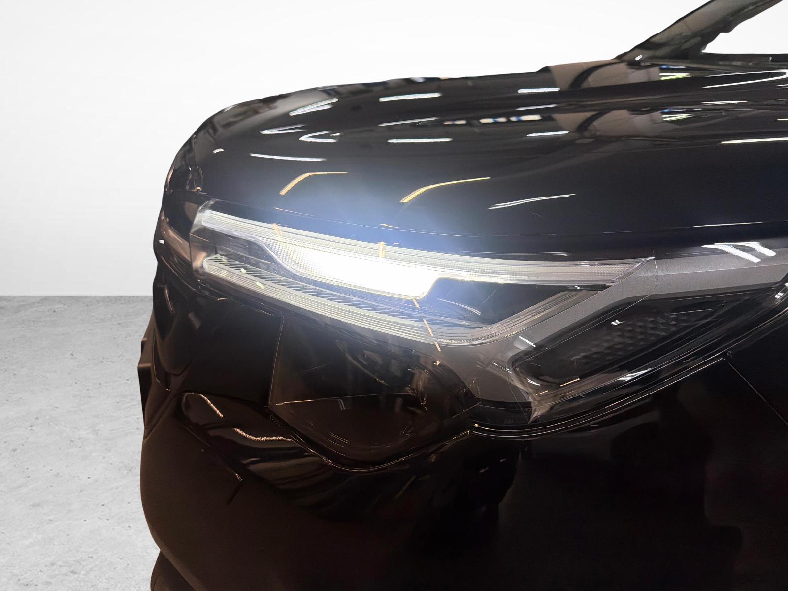 SUBARU Forester Station 2.0i e-Boxer Luxury-image-20