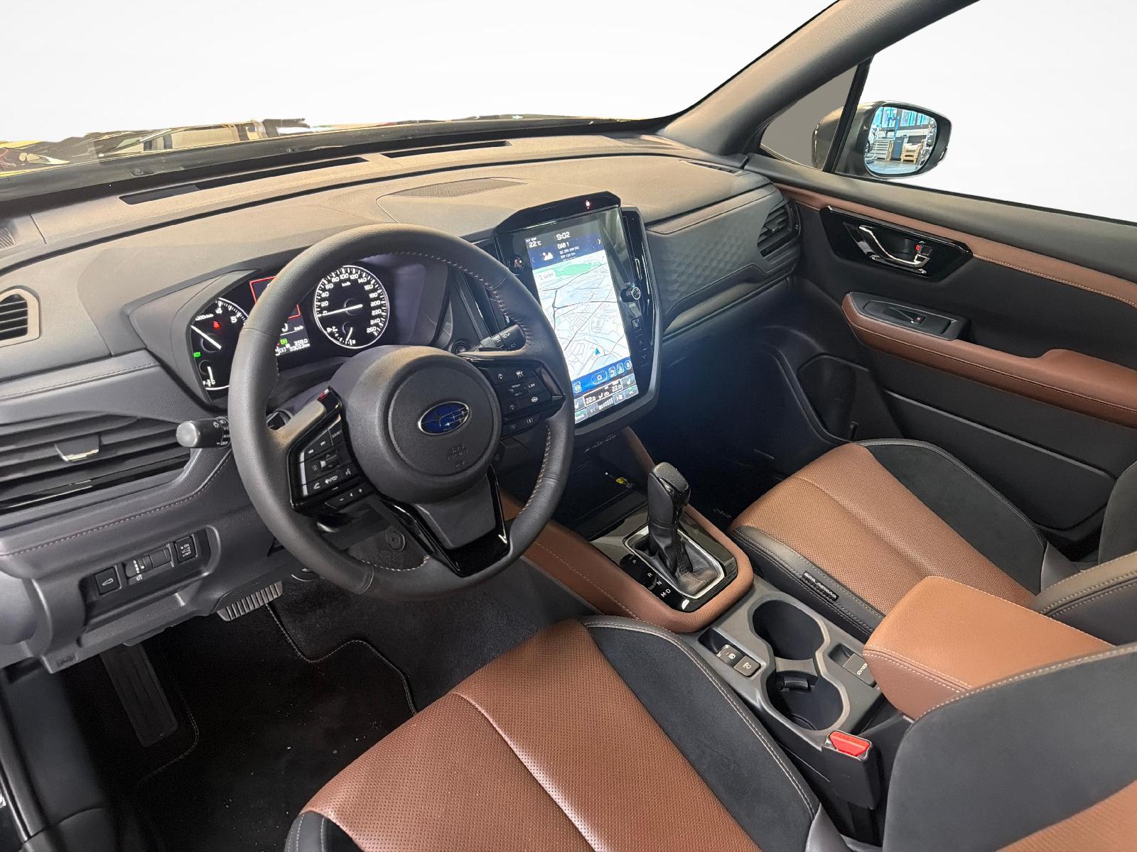 SUBARU Forester Station 2.0i e-Boxer Luxury-image-10