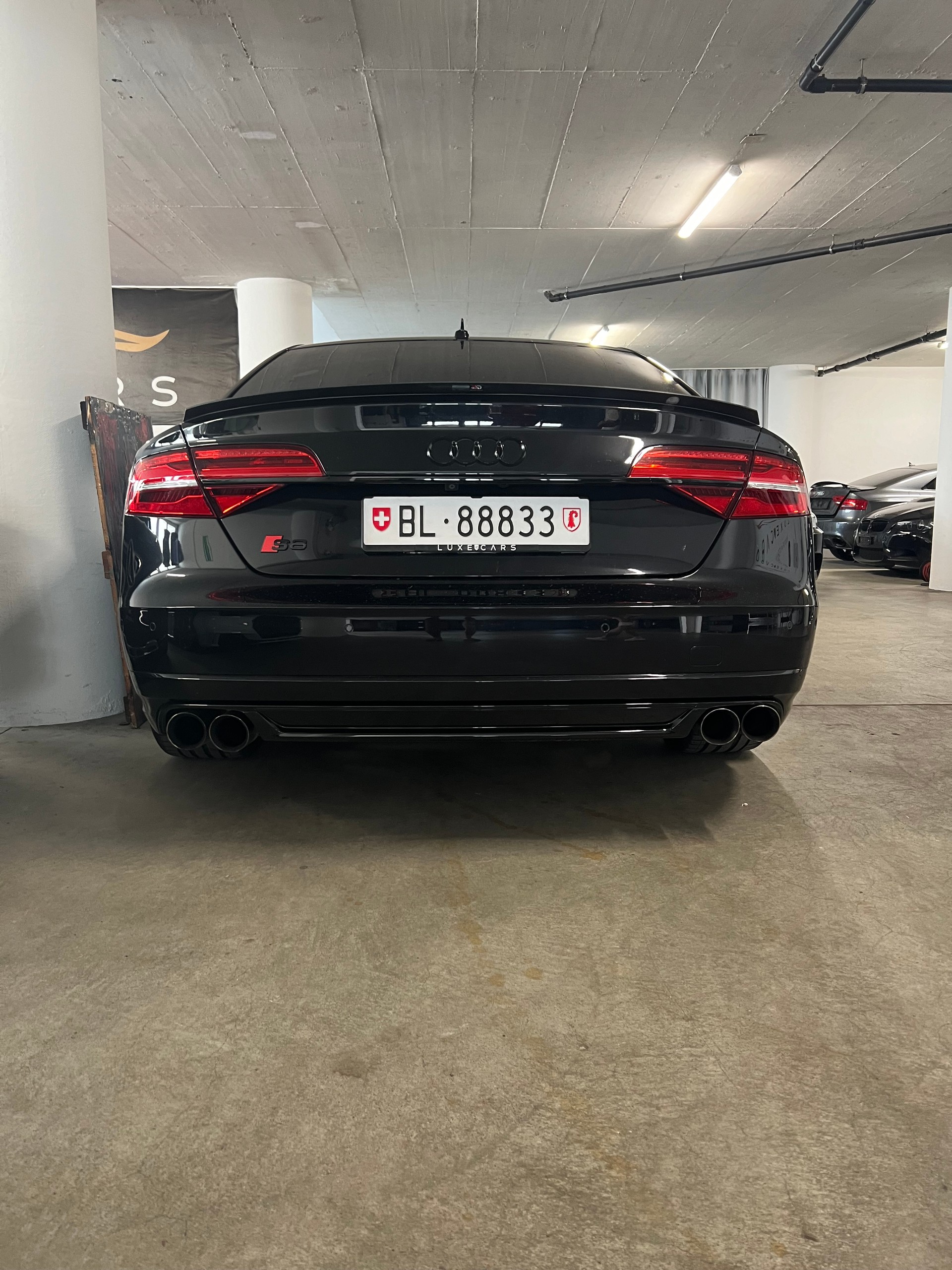AUDI 4.0 V8 TFSI quattro T-Tronic-image-3