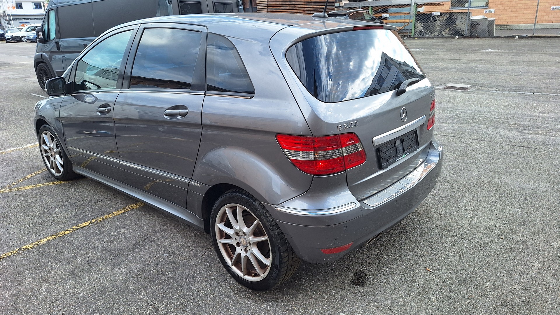 MERCEDES-BENZ B 200 T Autotronic-image-3