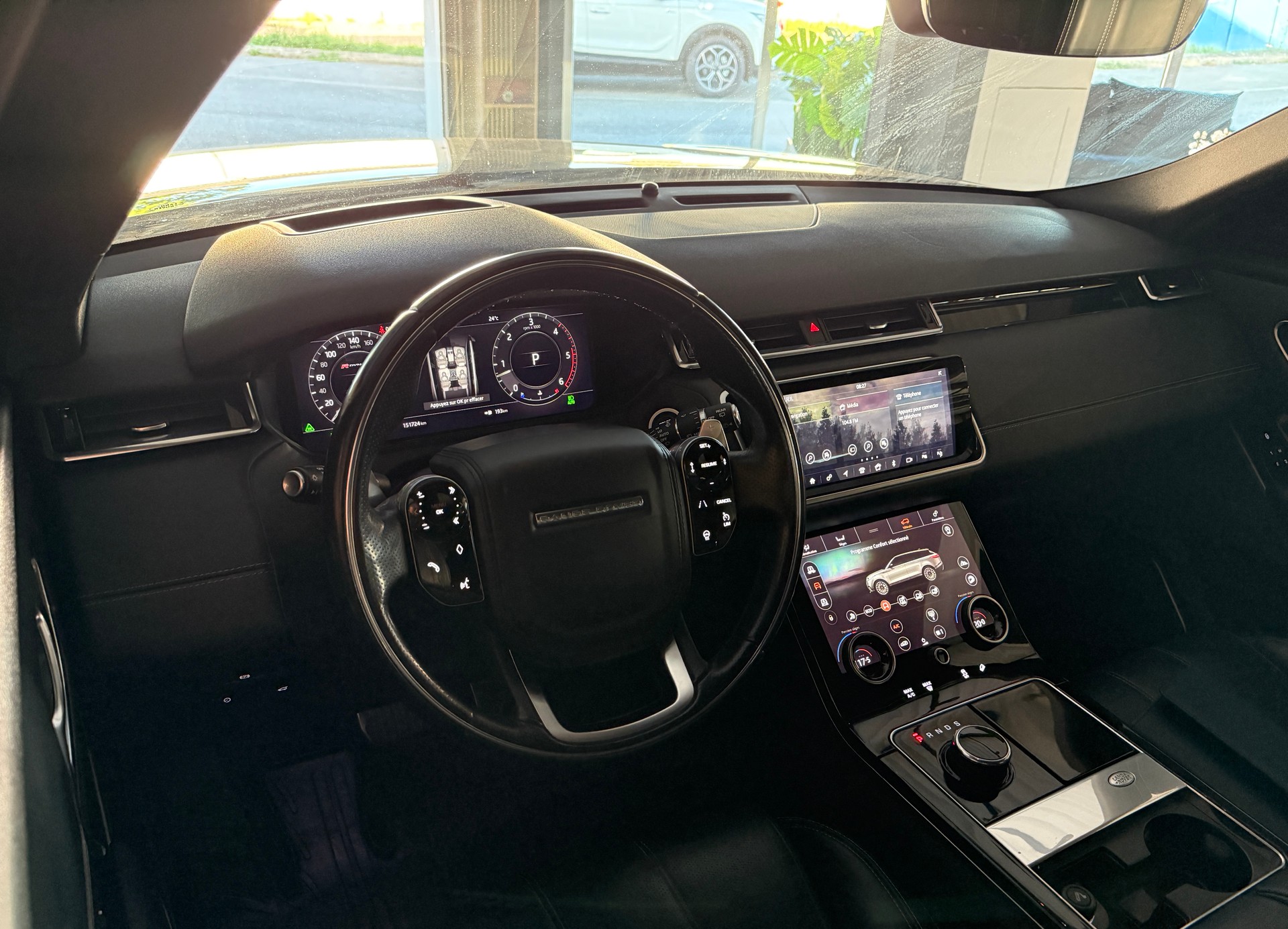 LAND ROVER Range Rover Velar R-Dynamic D 300 HSE Automatic-image-6