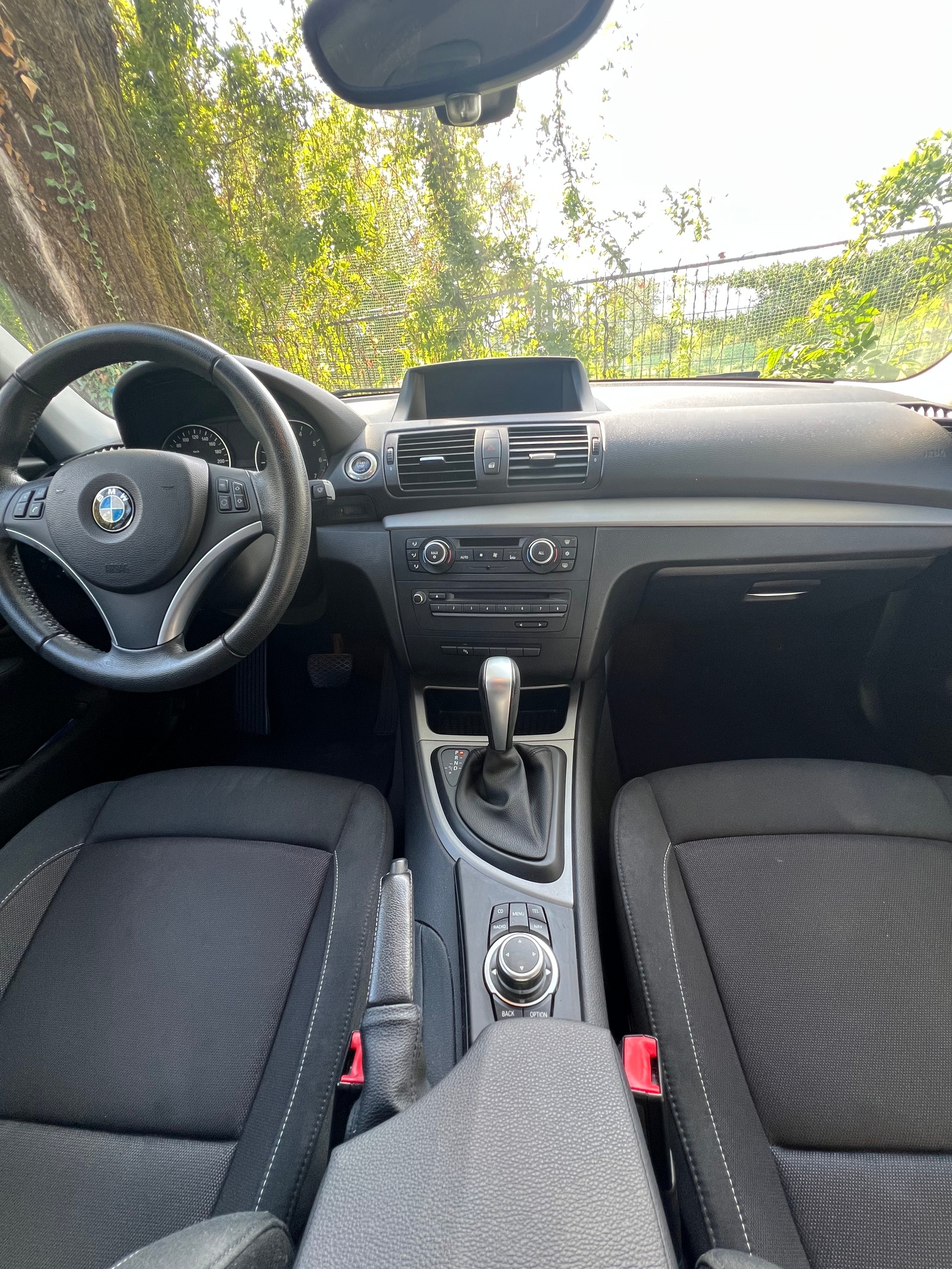 BMW 116i-image-5