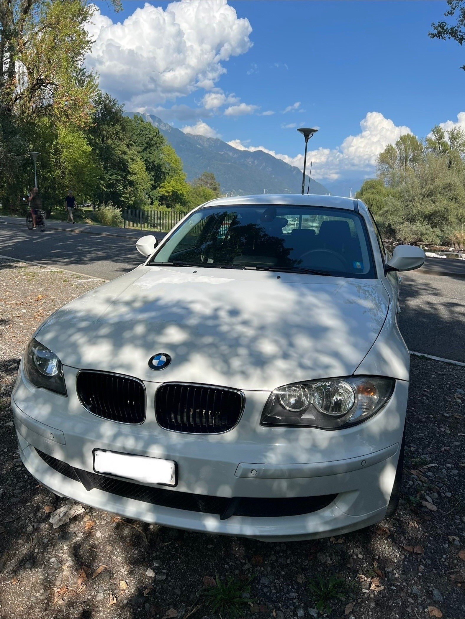 BMW 116i-image-1