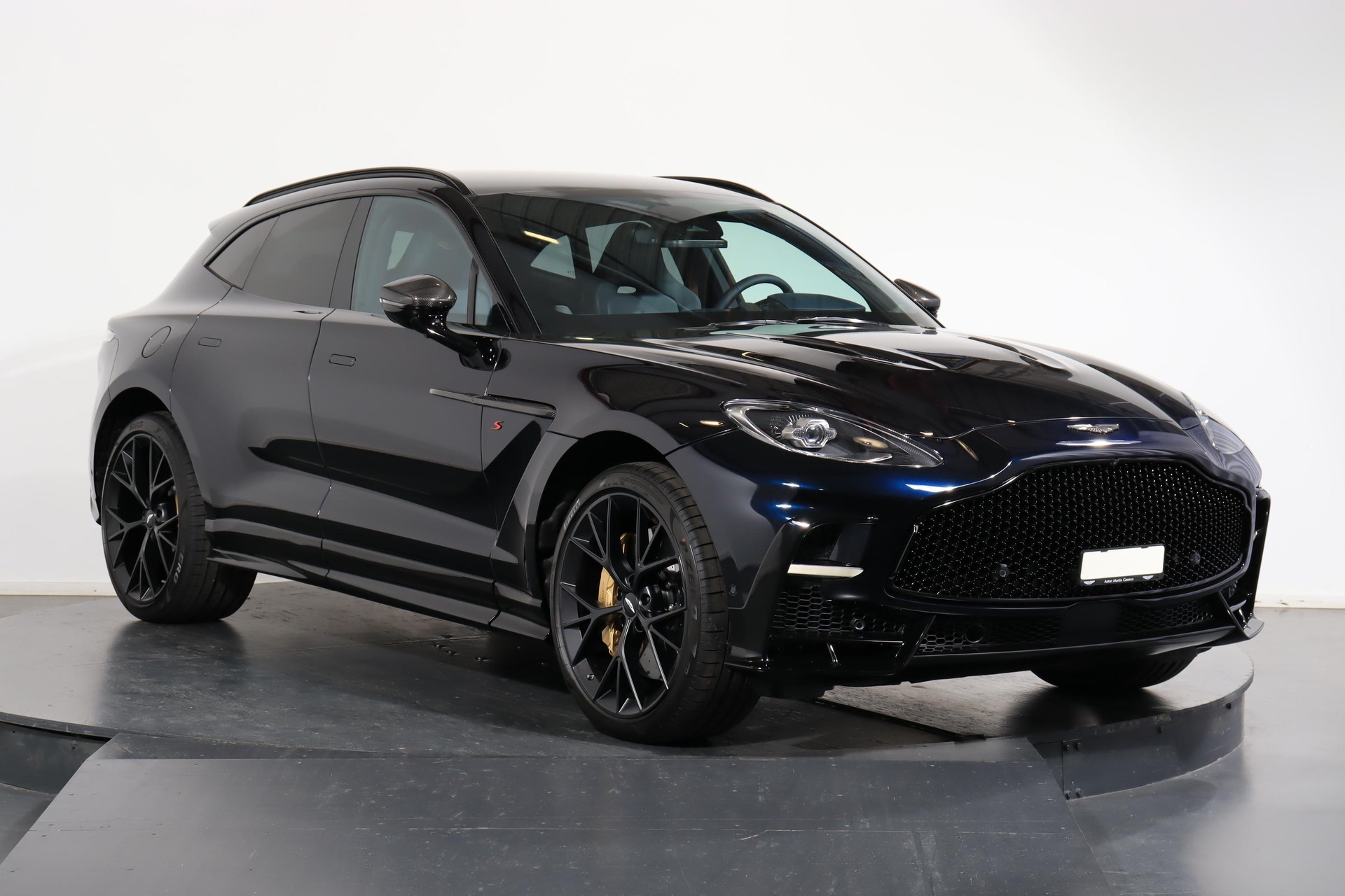 ASTON MARTIN DBX S 4.0 V8 Bi-Turbo-image-0