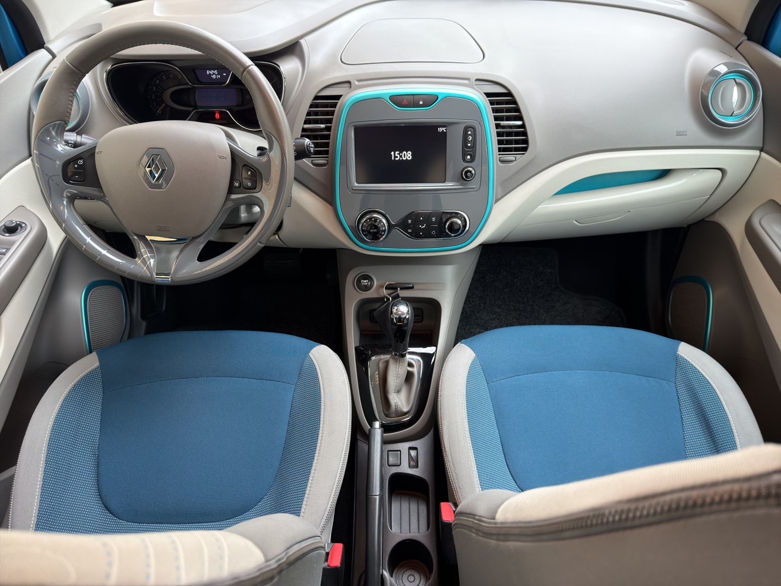 RENAULT Captur 1.2 T 16V Dynamique EDC-image-8