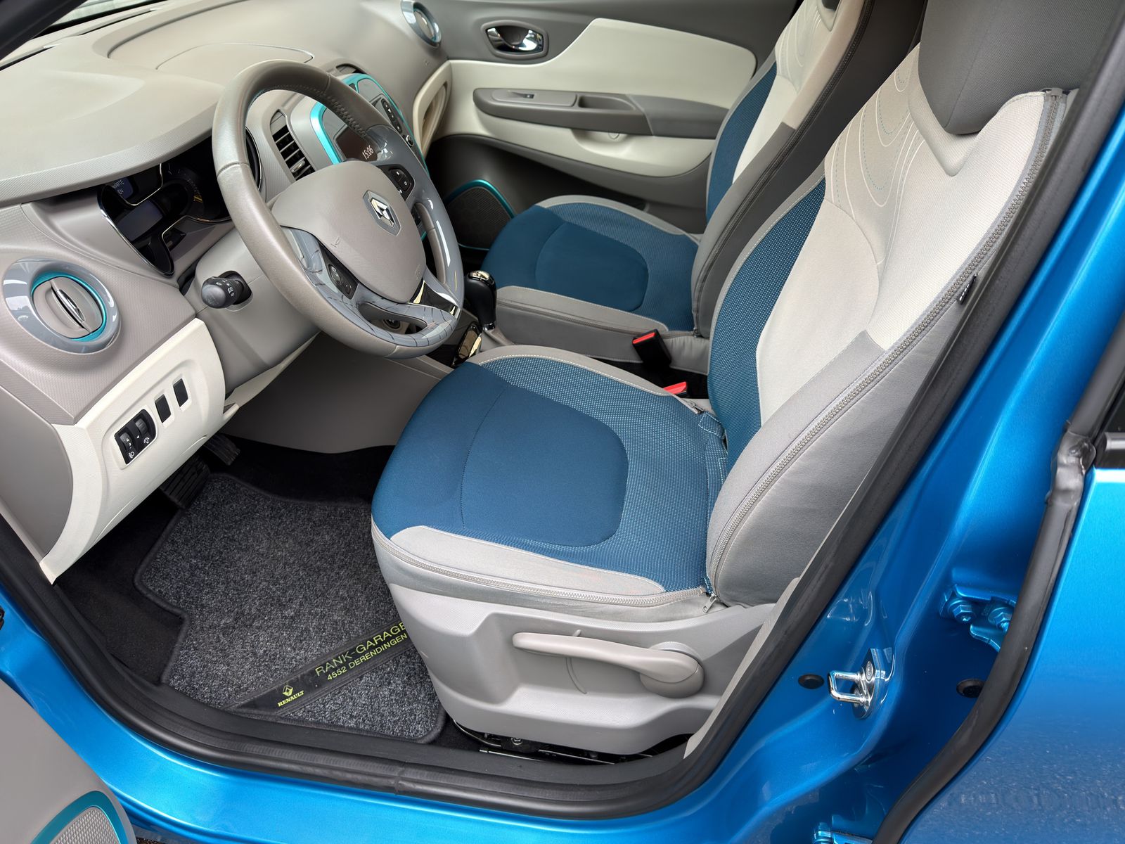 RENAULT Captur 1.2 T 16V Dynamique EDC-image-9