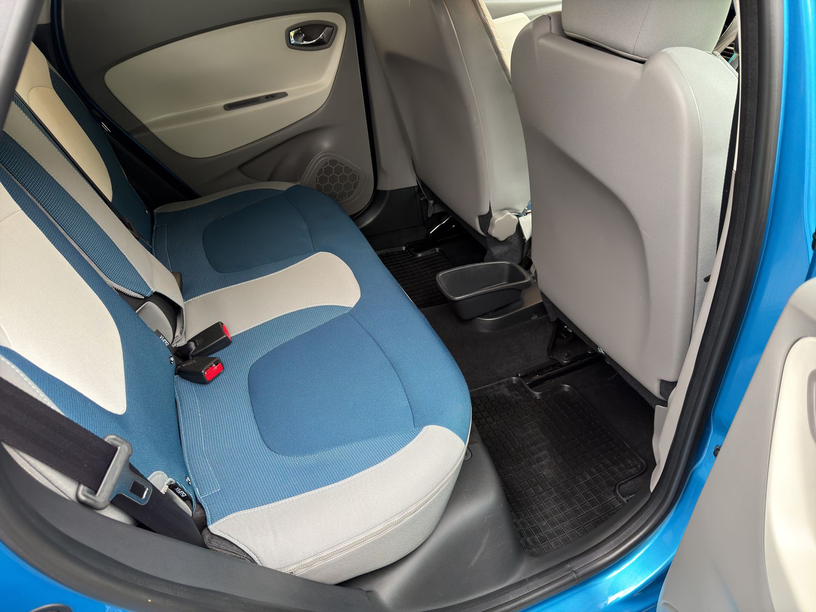 RENAULT Captur 1.2 T 16V Dynamique EDC-image-13