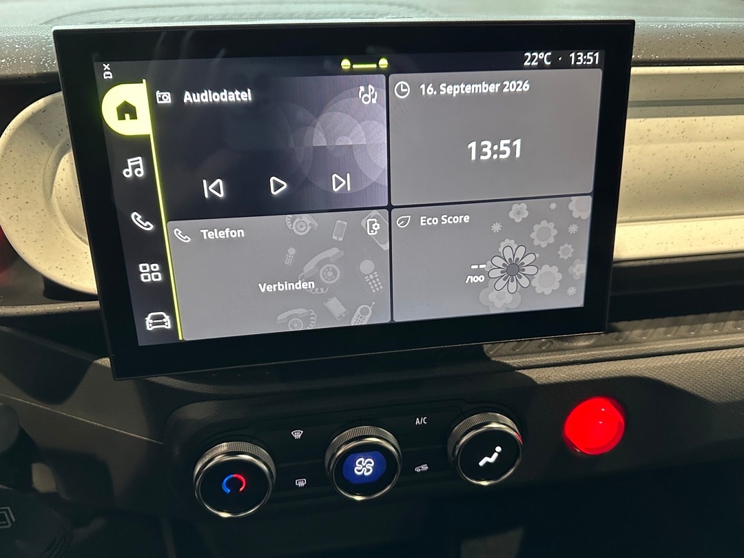 RENAULT Twingo E-Tech 27kWh Evolution-image-13
