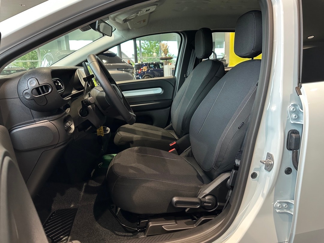 RENAULT Twingo E-Tech 27kWh Evolution-image-8
