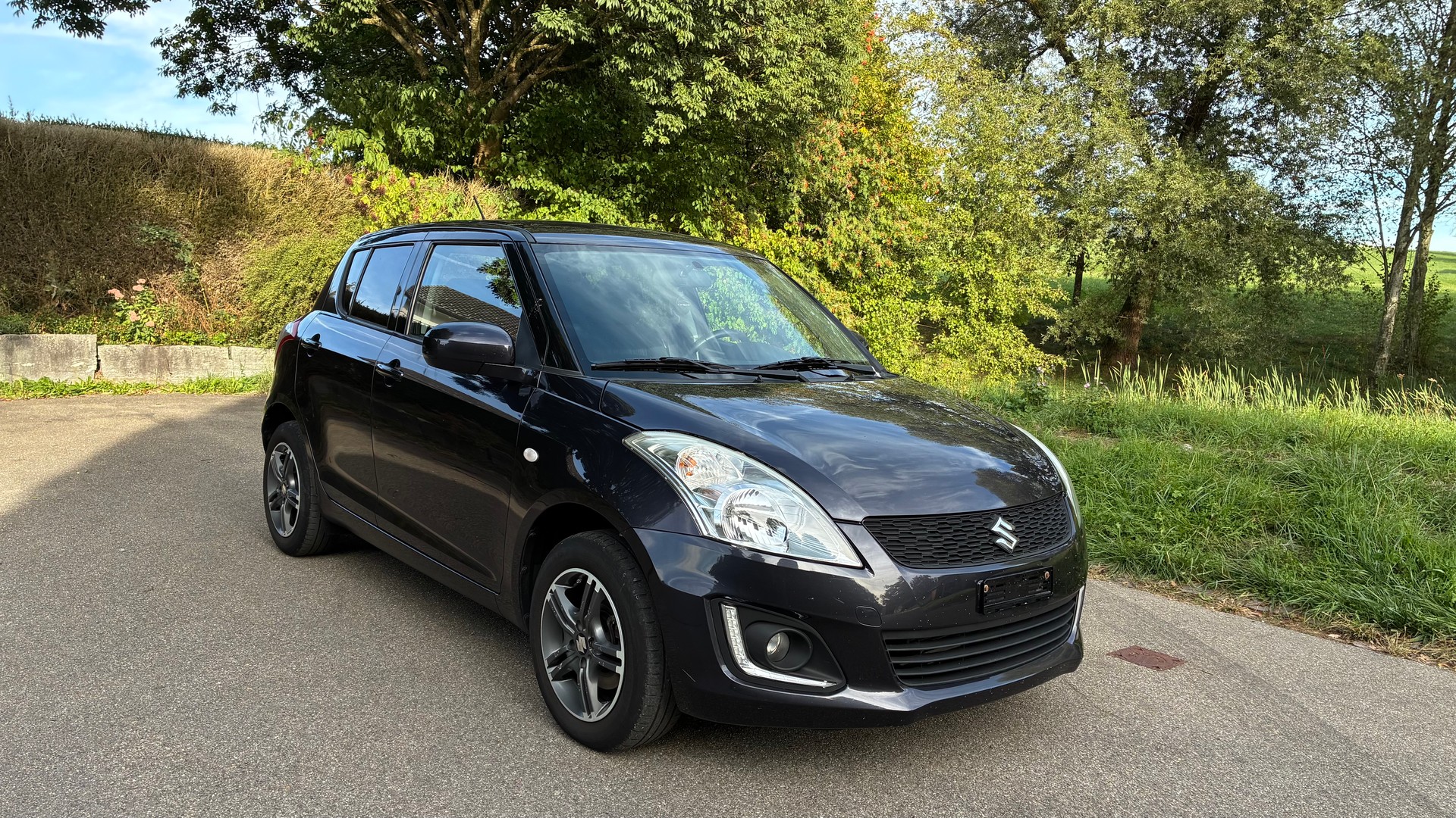 SUZUKI Swift 1.2i 16V GL Top 4x4-image-1