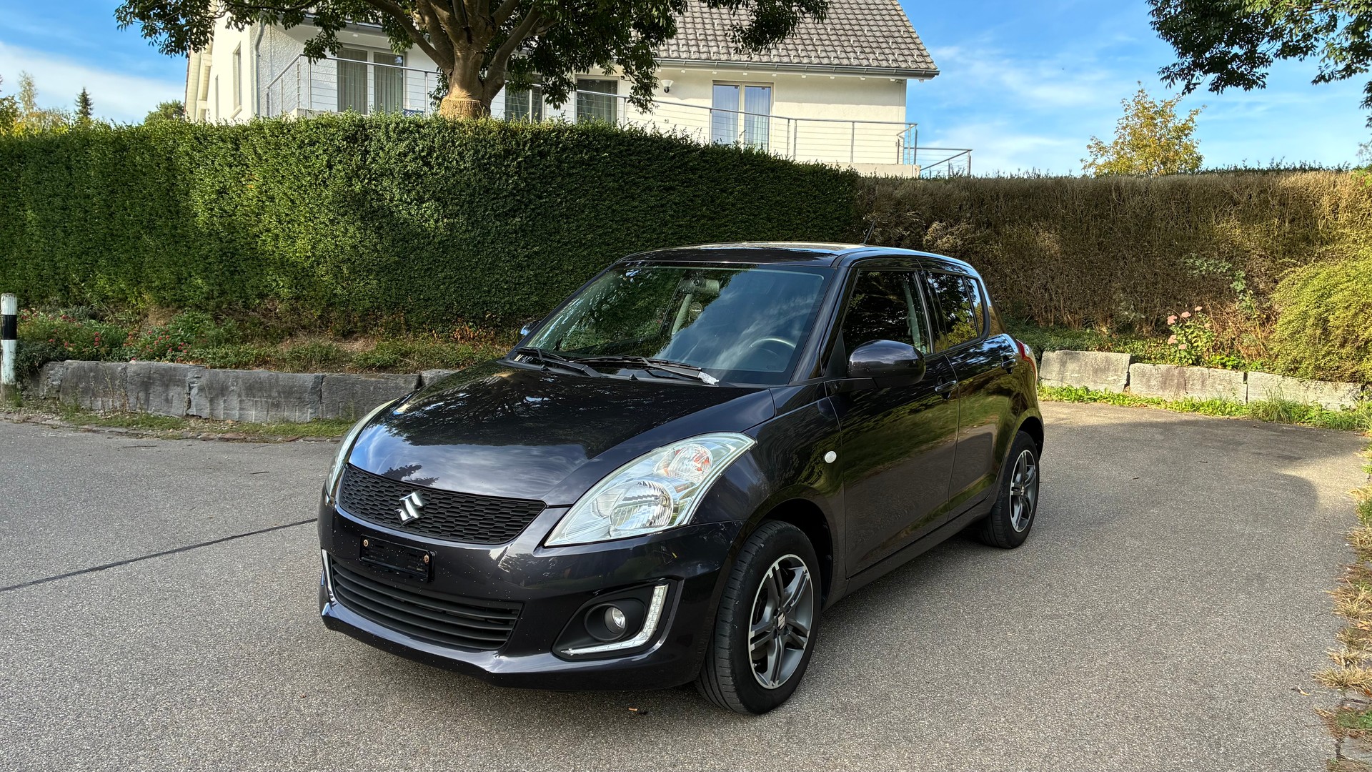 SUZUKI Swift 1.2i 16V GL Top 4x4-image-0