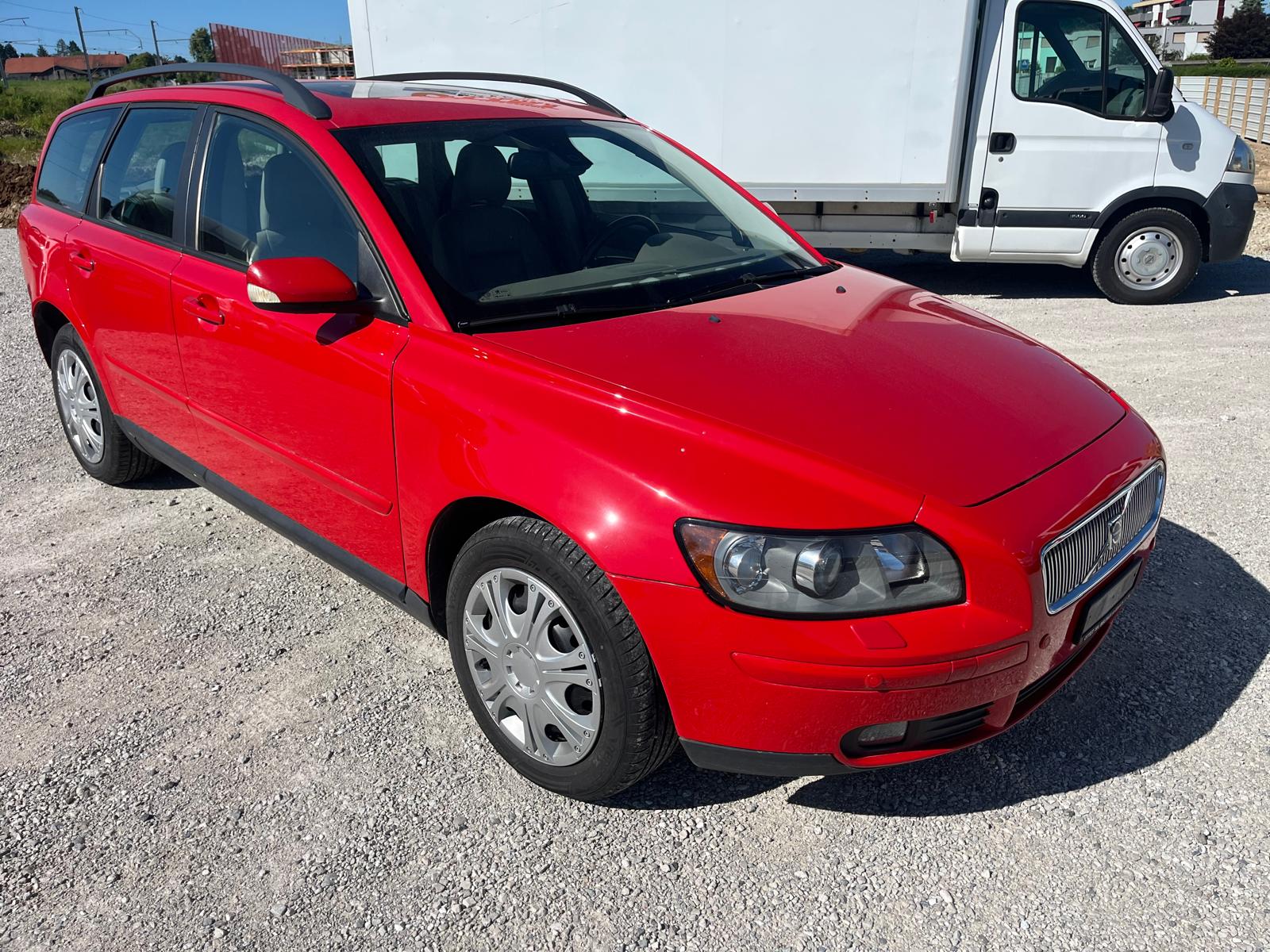 VOLVO V50 T5 AWD Summum-image-2
