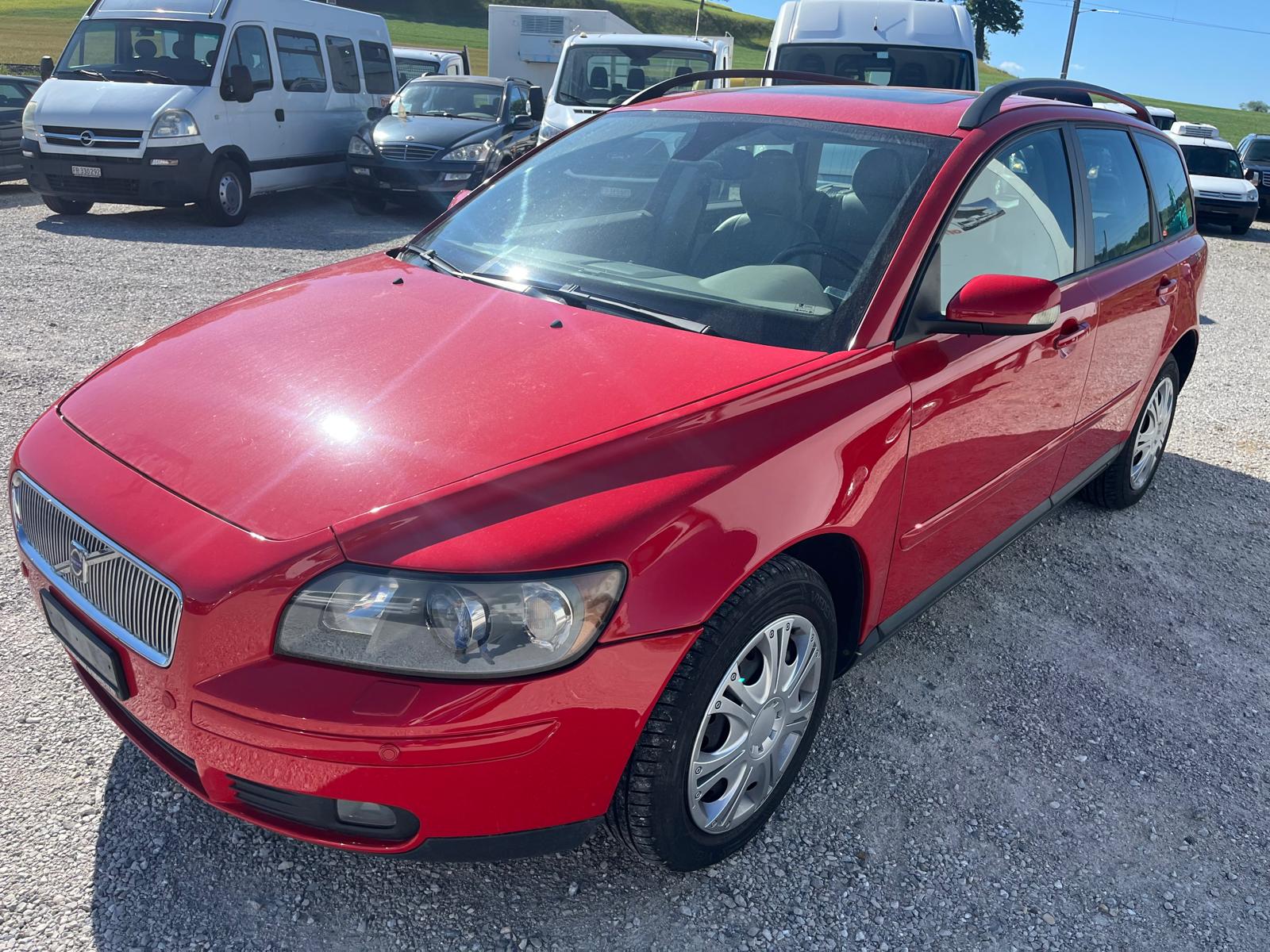 VOLVO V50 T5 AWD Summum-image-0