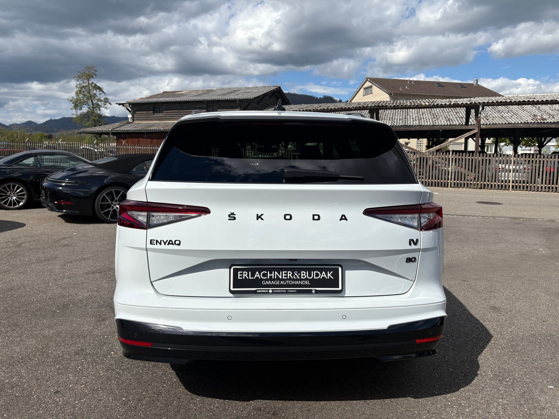 SKODA Enyaq iV 80 SportLine Ultra-image-4