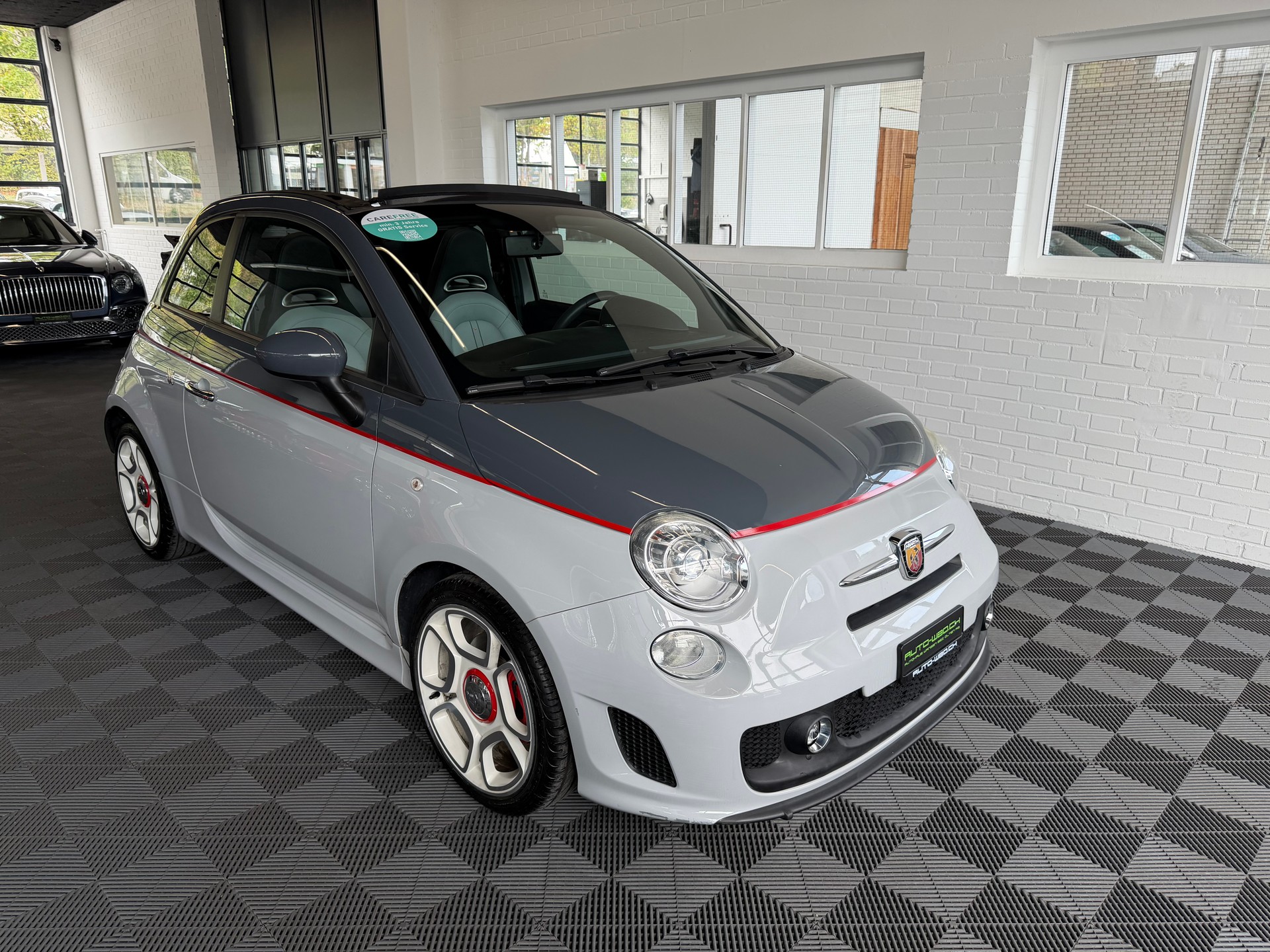 FIAT 500C 1.4 16V Turbo Abarth Dualogic-image-6