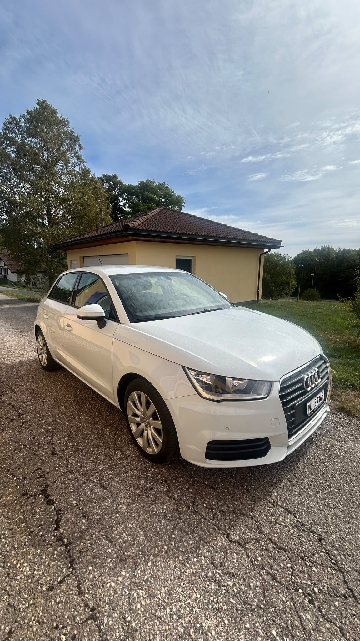 Car photo