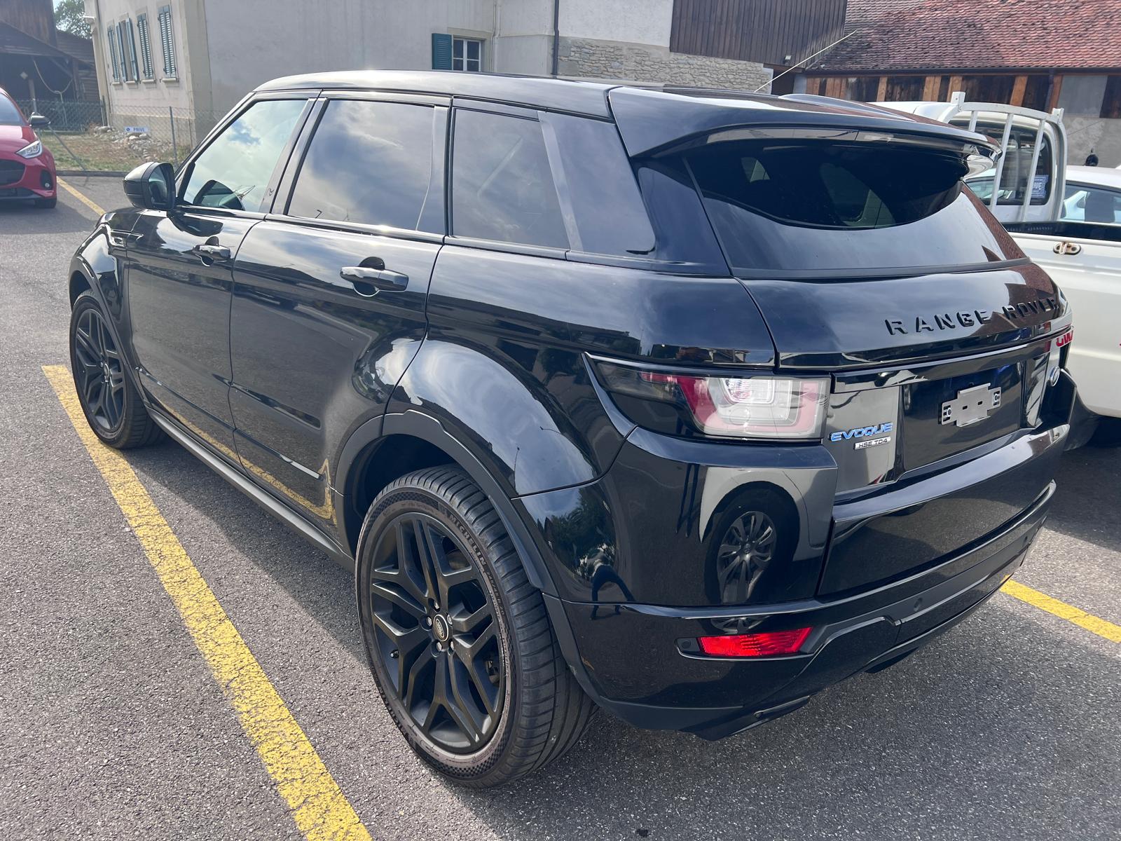 LAND ROVER Range Rover Evoque 2.0 TD4 HSE-image-2