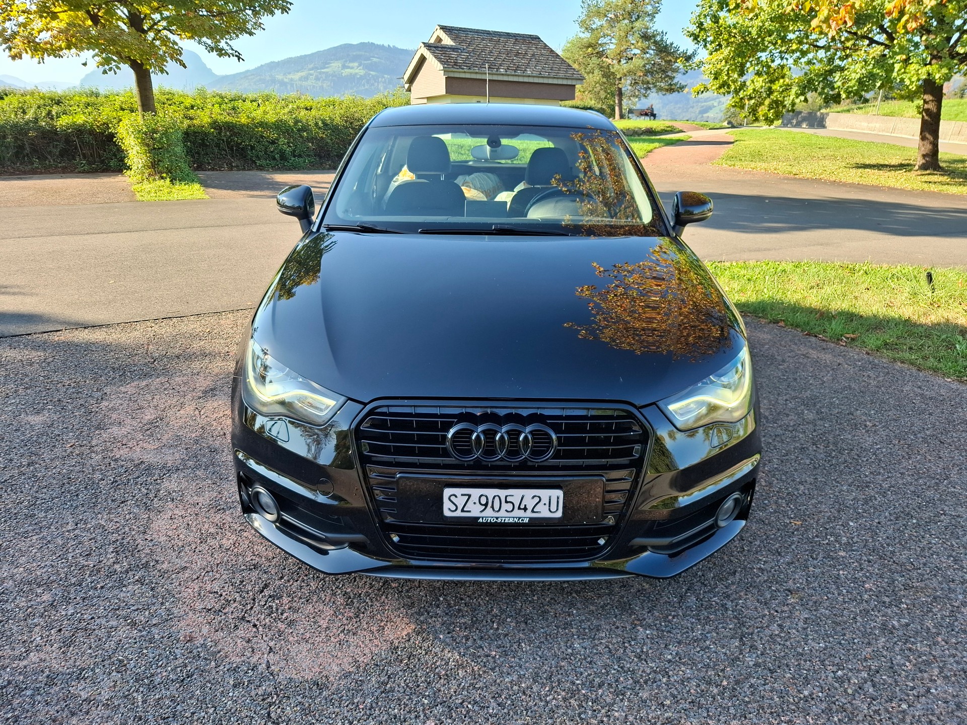 AUDI A1 Sportback 1.2 TFSI Ambition-image-1
