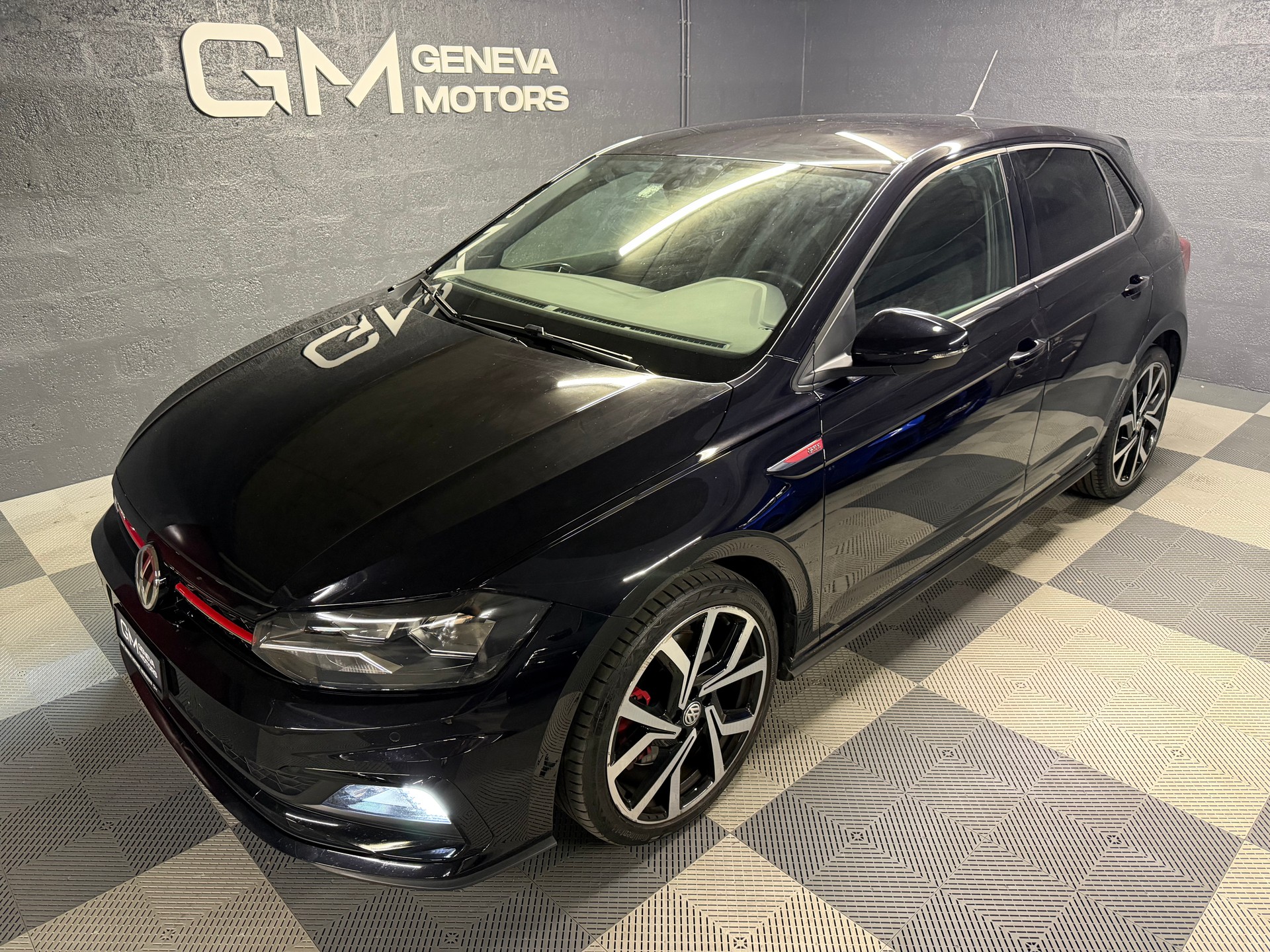 VW Polo 2.0 TSI GTI DSG-image-0