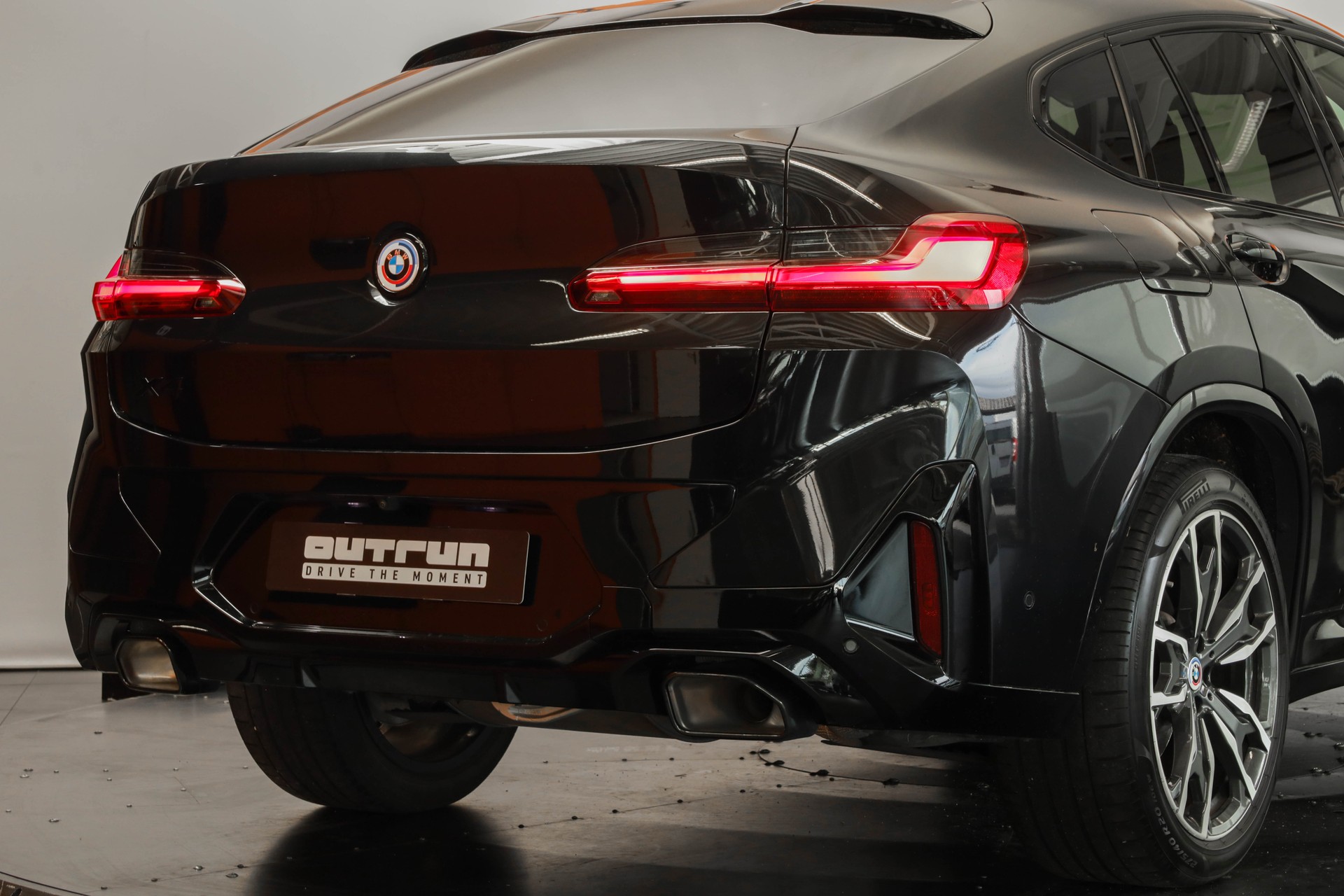BMW X4 xDrive 48V 20d M Sport Steptronic • Attelage • Régulateur actif • Live Cockpit Professional-image-10