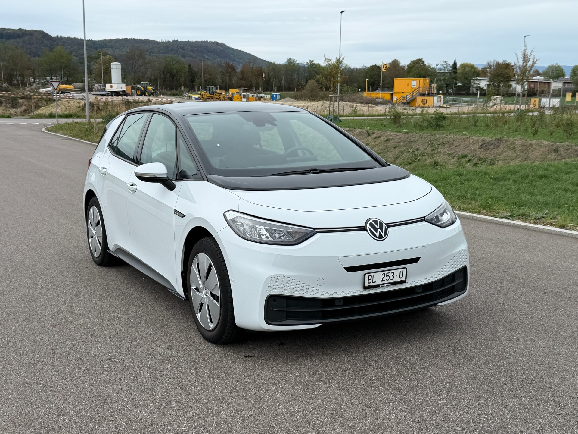 VW ID.3 Pro 58 kWh Pro-image-7