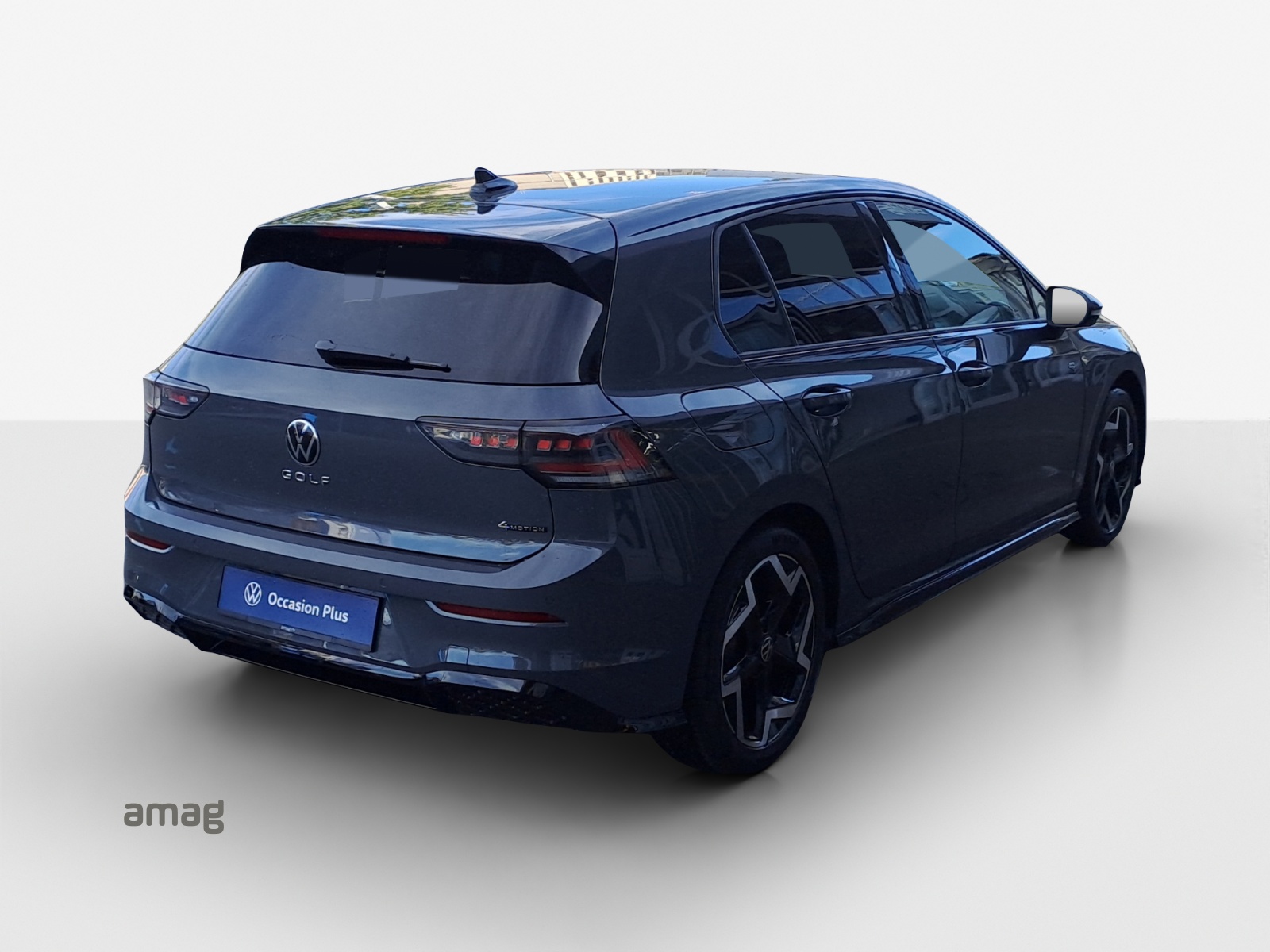 VW Golf 2.0 TSI R-Line DSG 4 Motion-image-4
