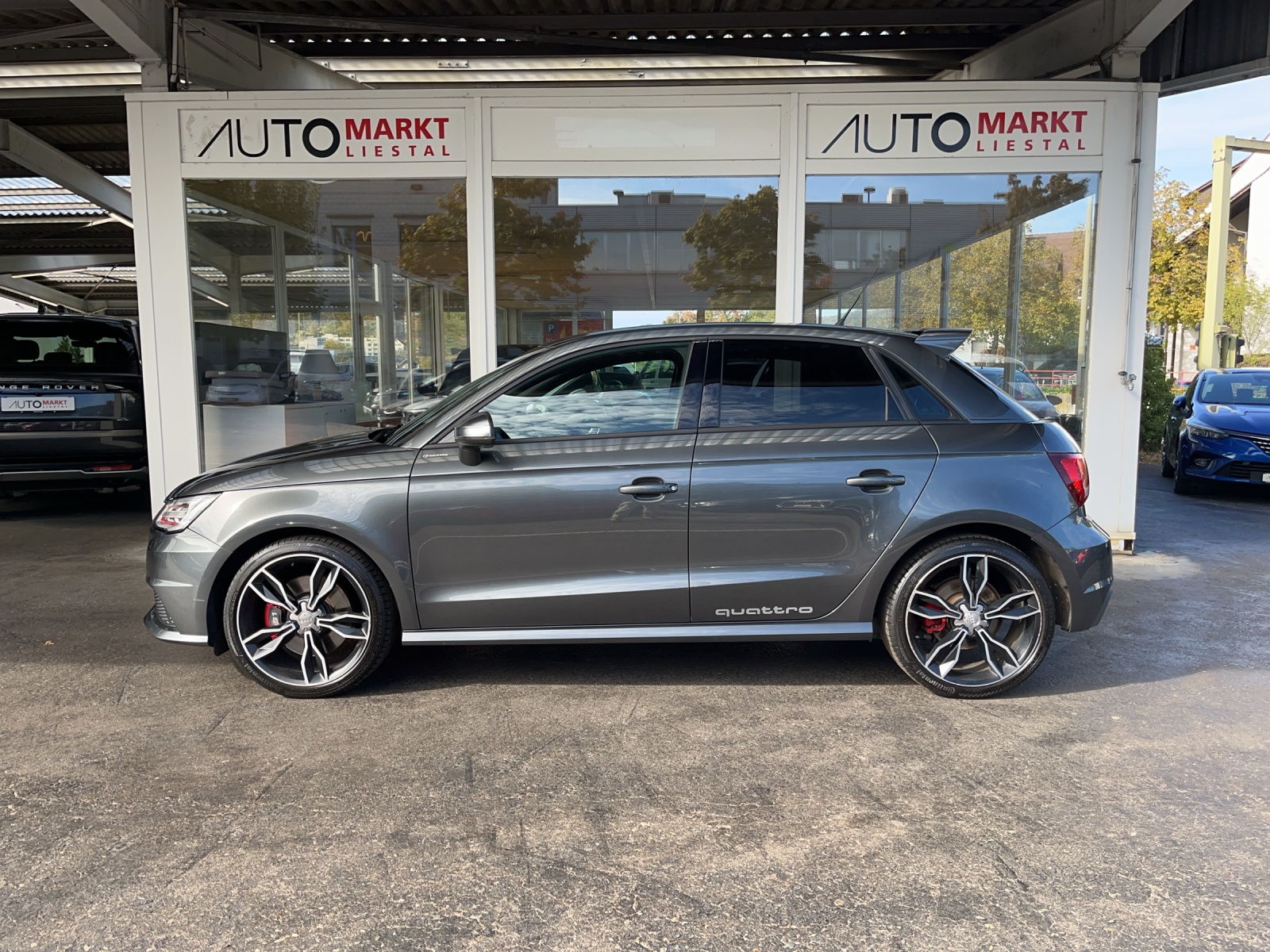 AUDI S1 Sportback 2.0 TFSI Sport quattro-image-1