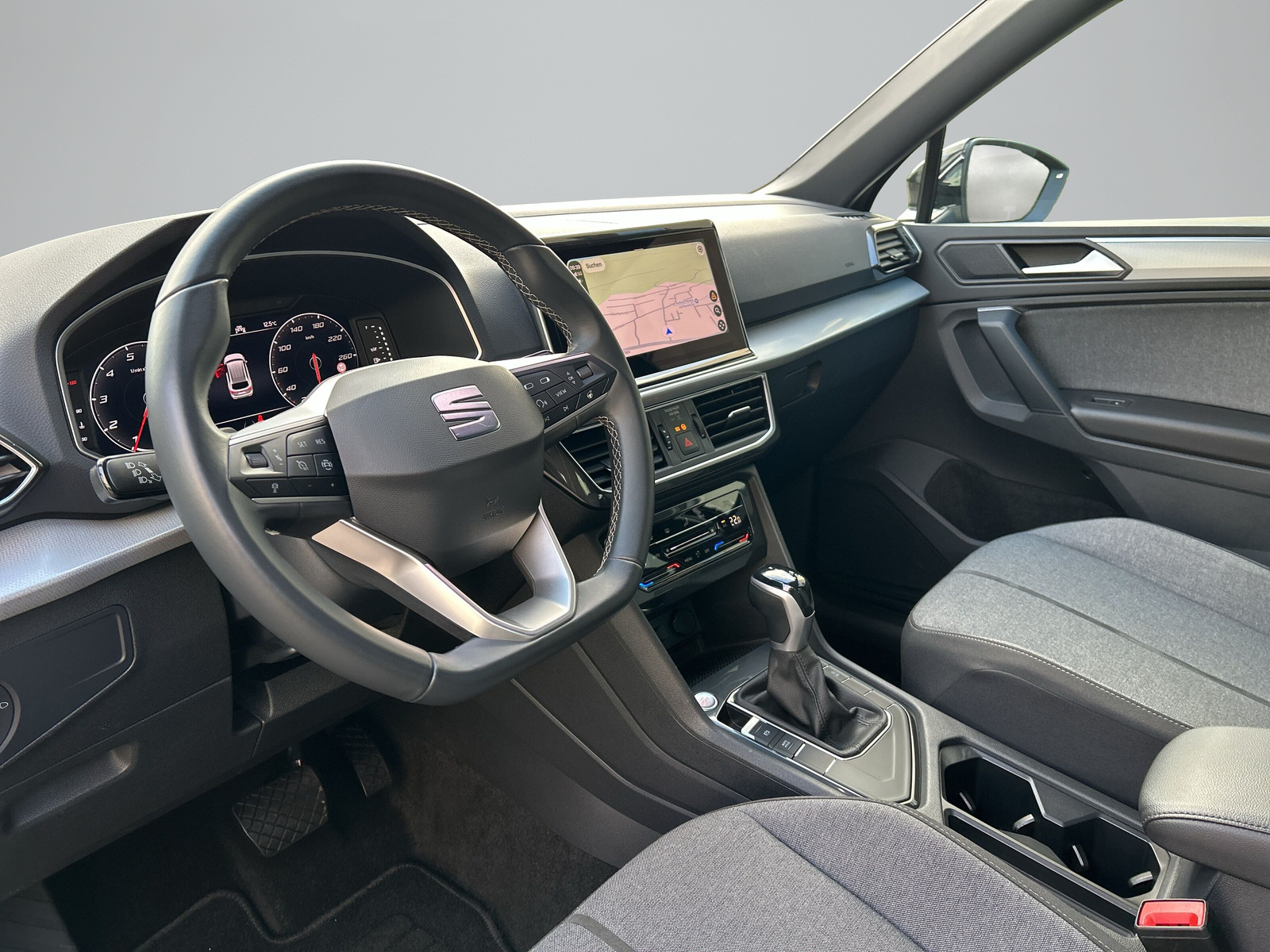SEAT Tarraco 1.5TSI EVO Style DSG 7 Sitzplätze*Rückfahrkamera*Adaptiver Tempomat*Lenkradheizung*-image-5