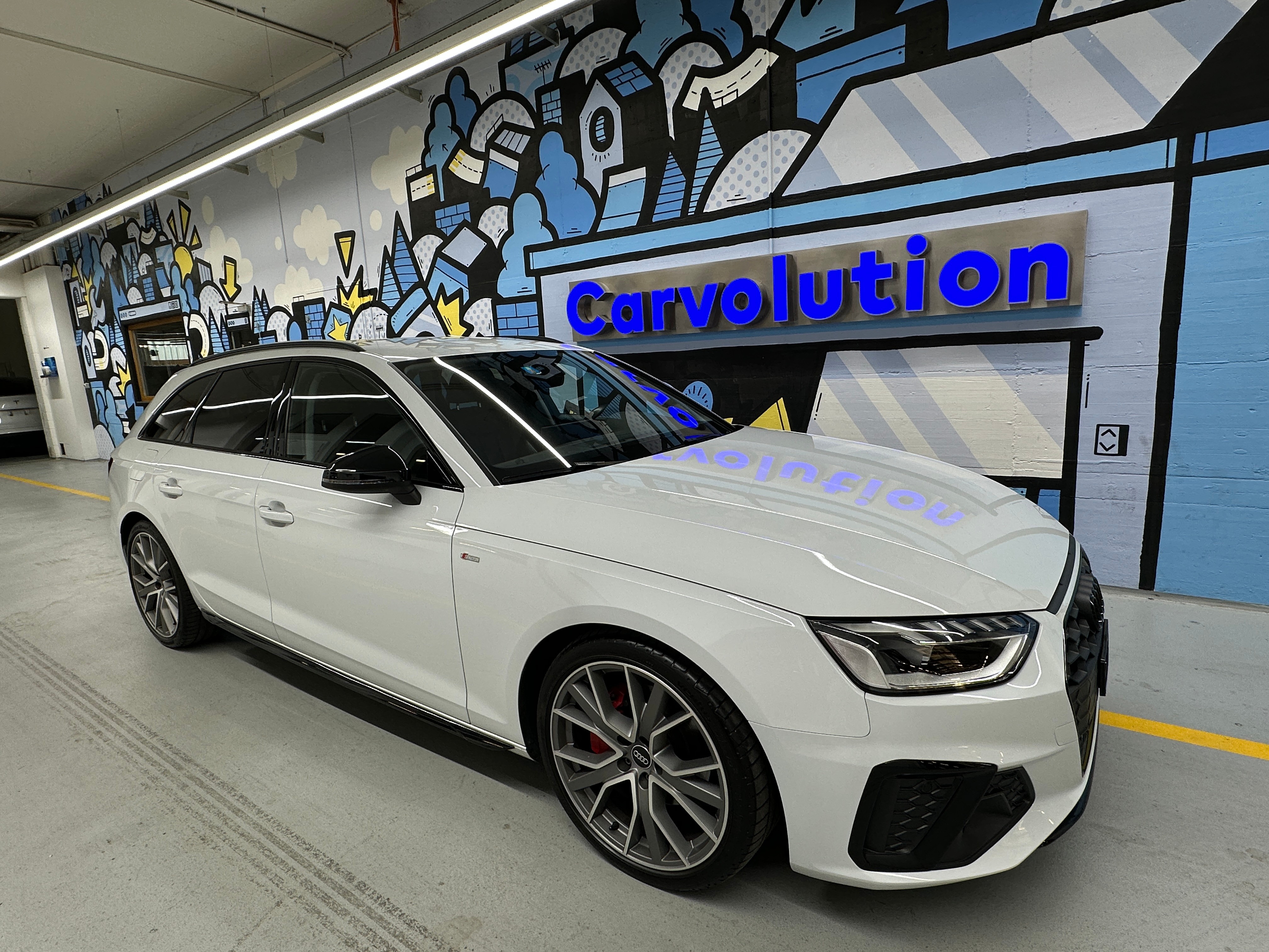 Car photo