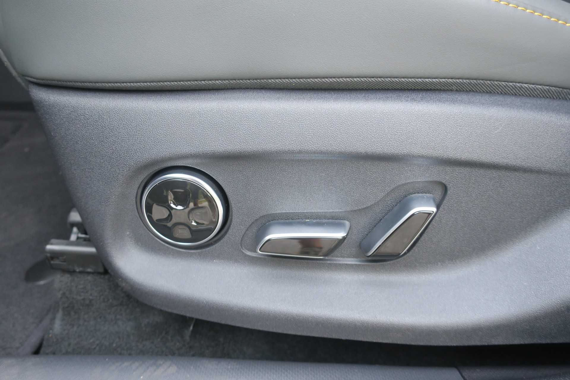 BYD Atto 3 EVO 74.8 kWh Excellence AWD-image-7