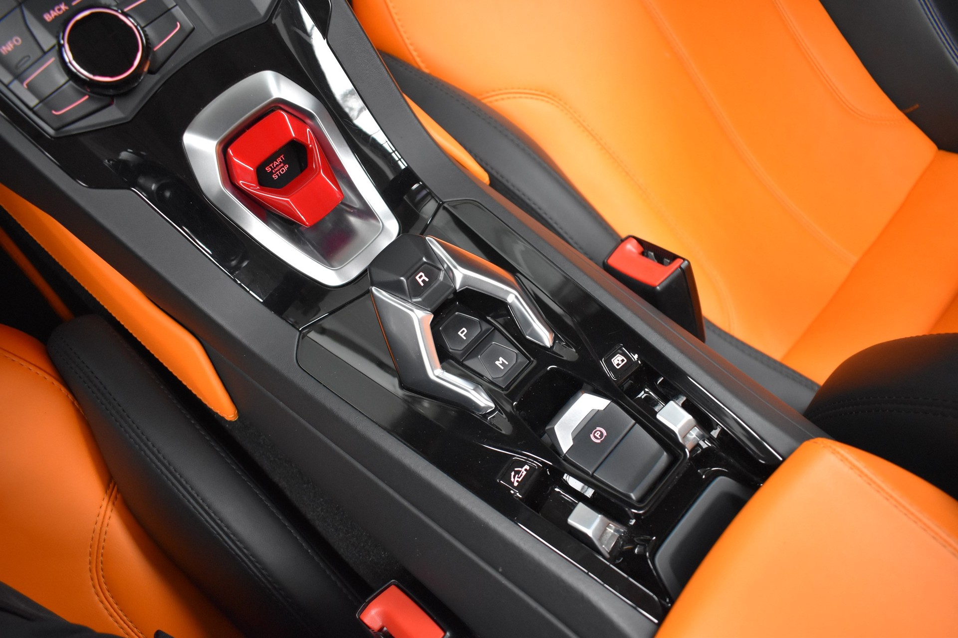 LAMBORGHINI Huracan LP610-4 Spyder DCT-image-22