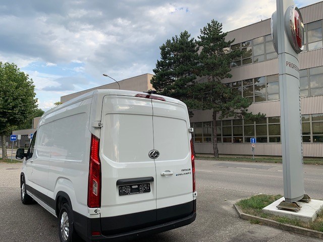 MAXUS eDeliver 9 L3H2 72kWh-image-2
