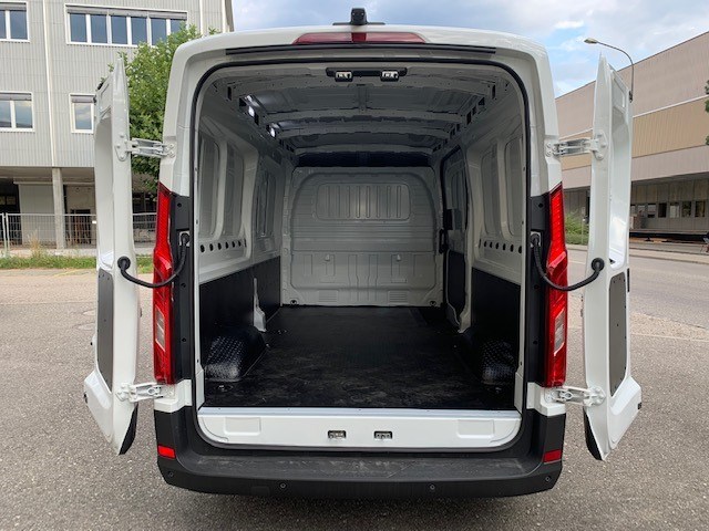 MAXUS eDeliver 9 L3H2 72kWh-image-4