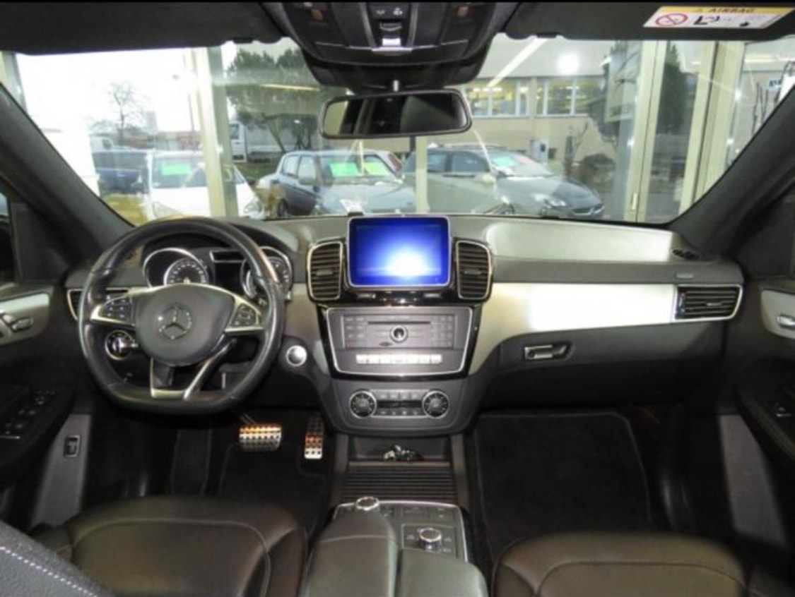 MERCEDES-BENZ GLE 450 AMG 4Matic 9G-Tronic-image-11