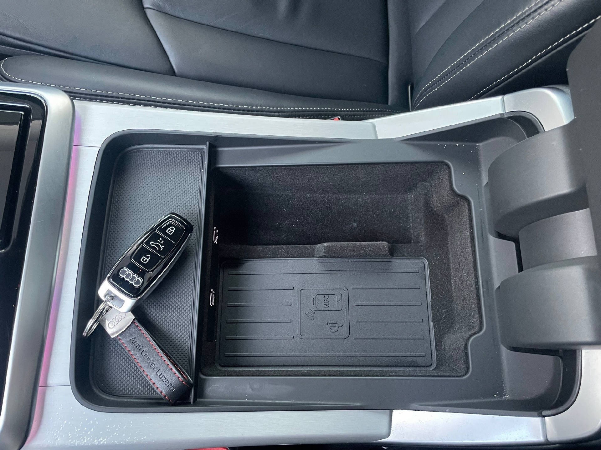 AUDI Q8 3.0 55 TFSI quattro T-Tronic-image-13