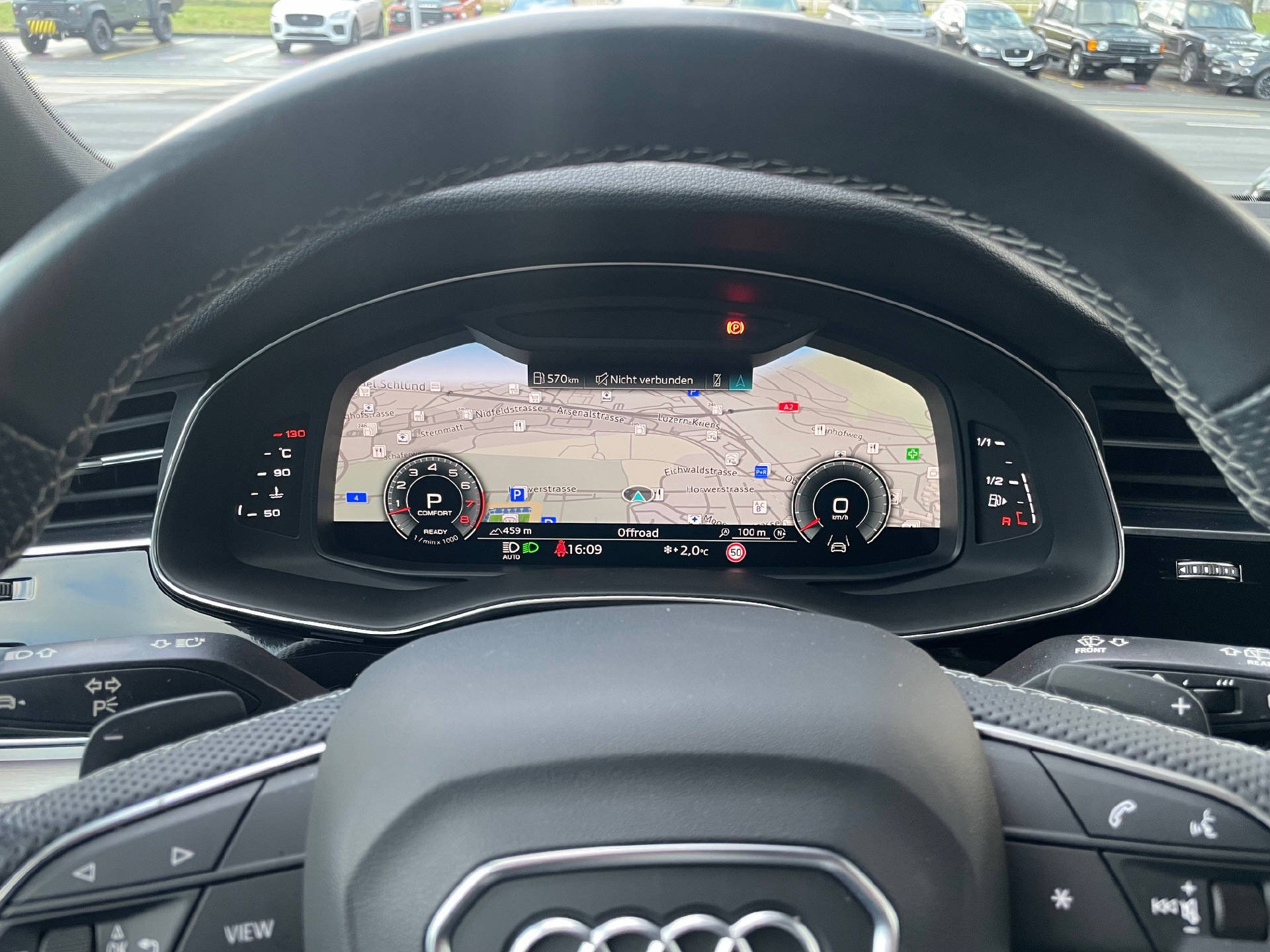 AUDI Q8 3.0 55 TFSI quattro T-Tronic-image-7