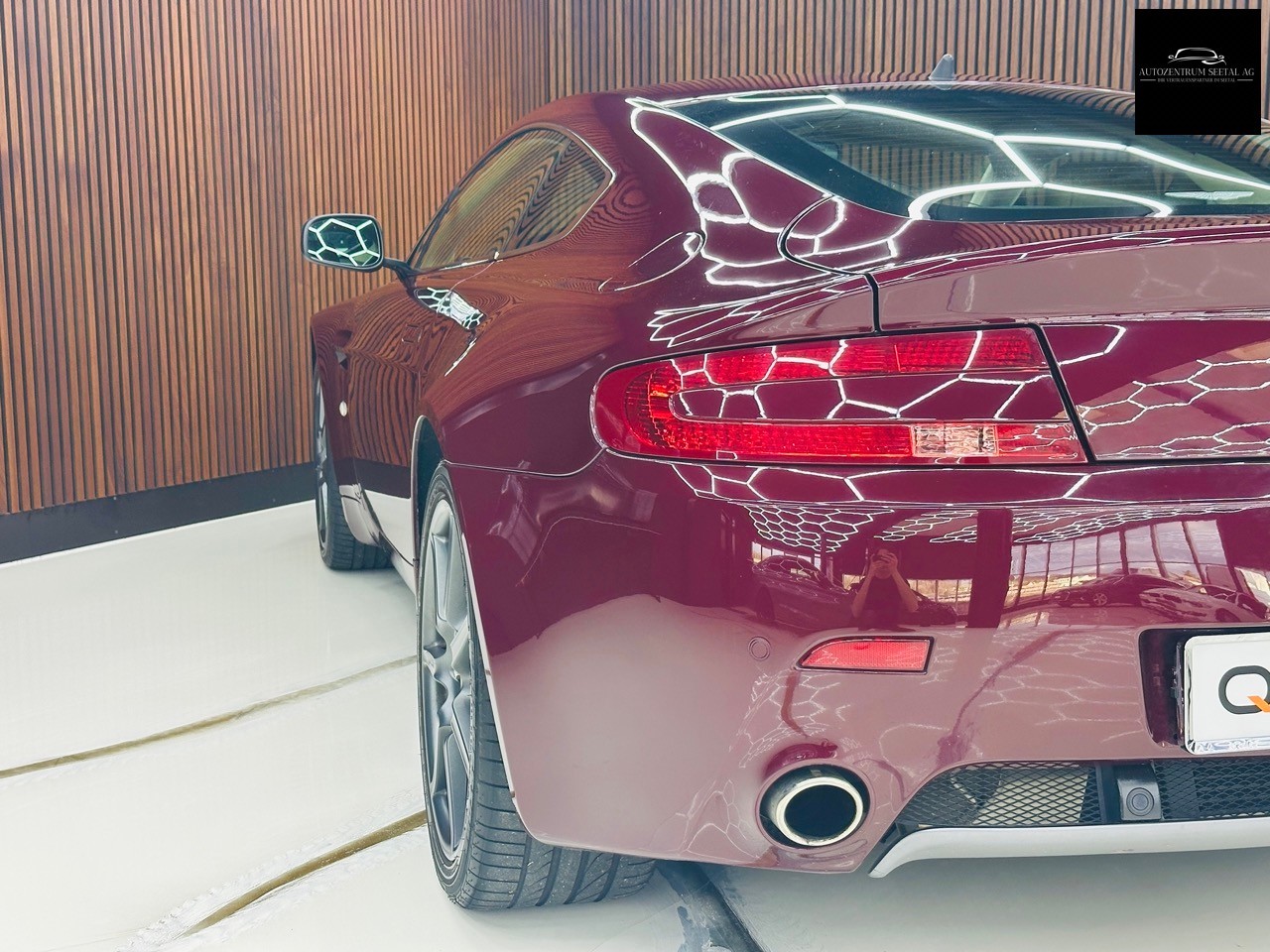 ASTON MARTIN V8 Vantage 4.3 Sportshift-image-5