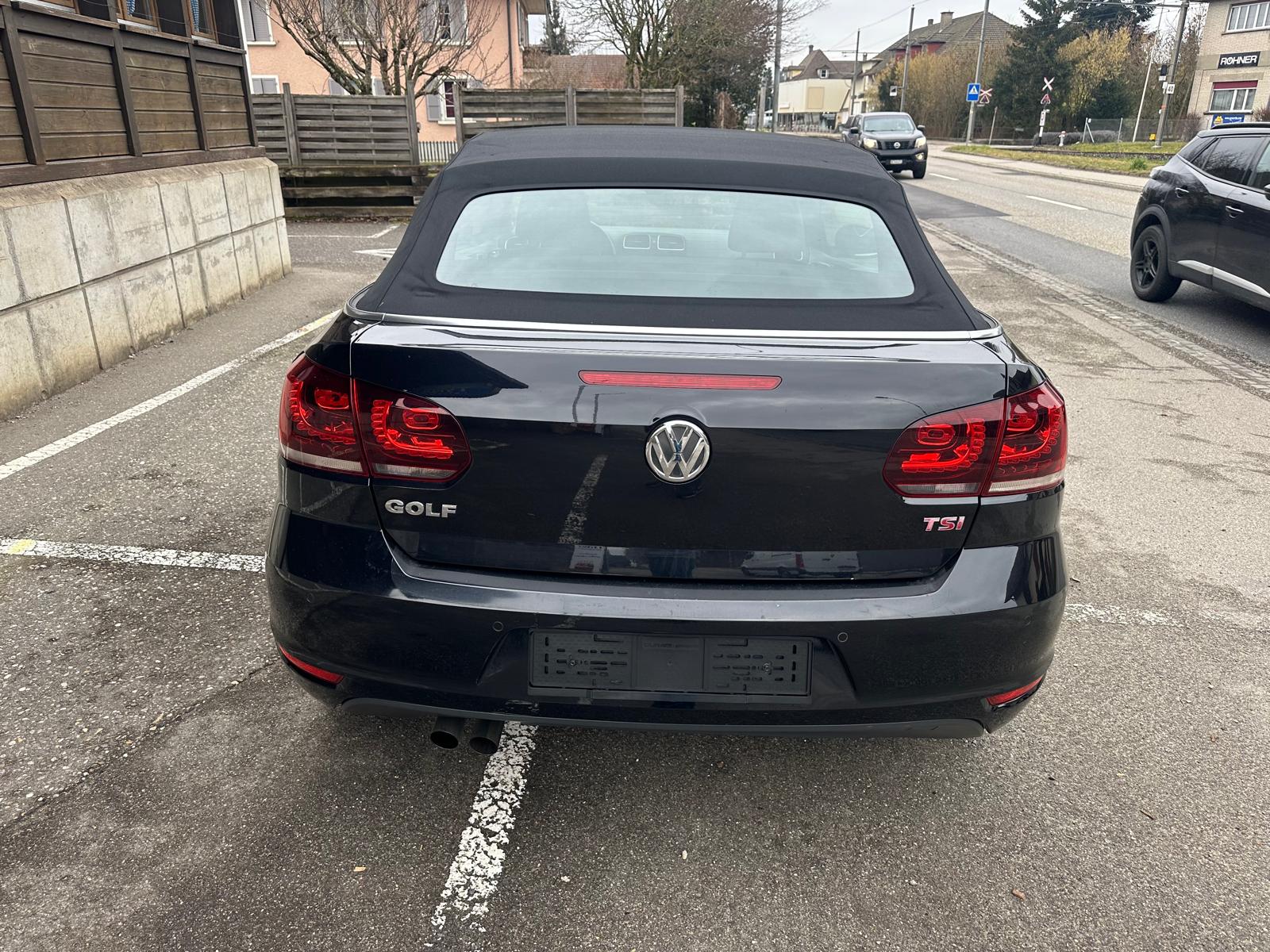 VW Golf Cabrio 1.4 TSI Design DSG-image-6