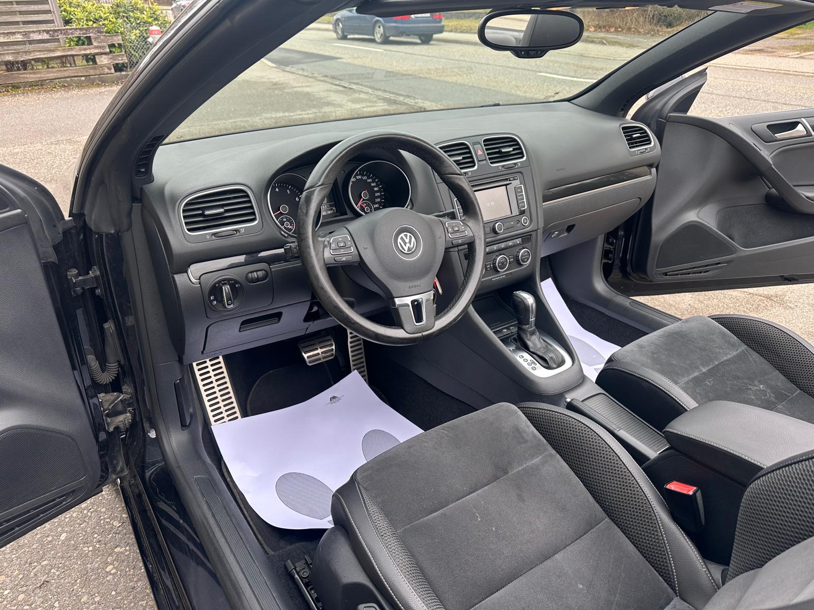 VW Golf Cabrio 1.4 TSI Design DSG-image-9