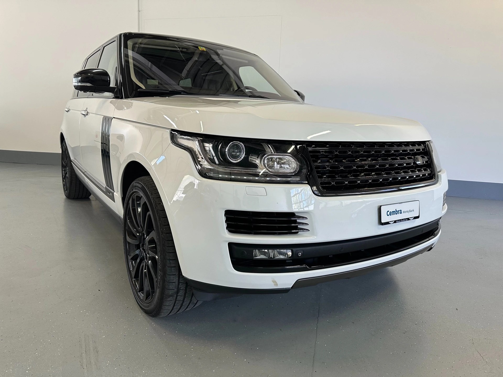 LAND ROVER Range Rover LWB 5.0 V8 SC Vogue Automatic-image-3