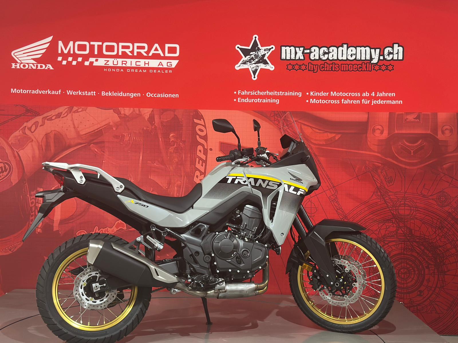 HONDA XL 750 Transalp *35KW* *Neufahrzeug*-showroom-element-1
