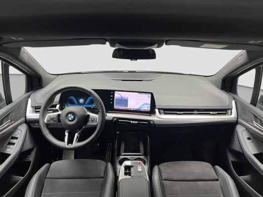 BMW 218d Act. Tour. M Sport-image-10