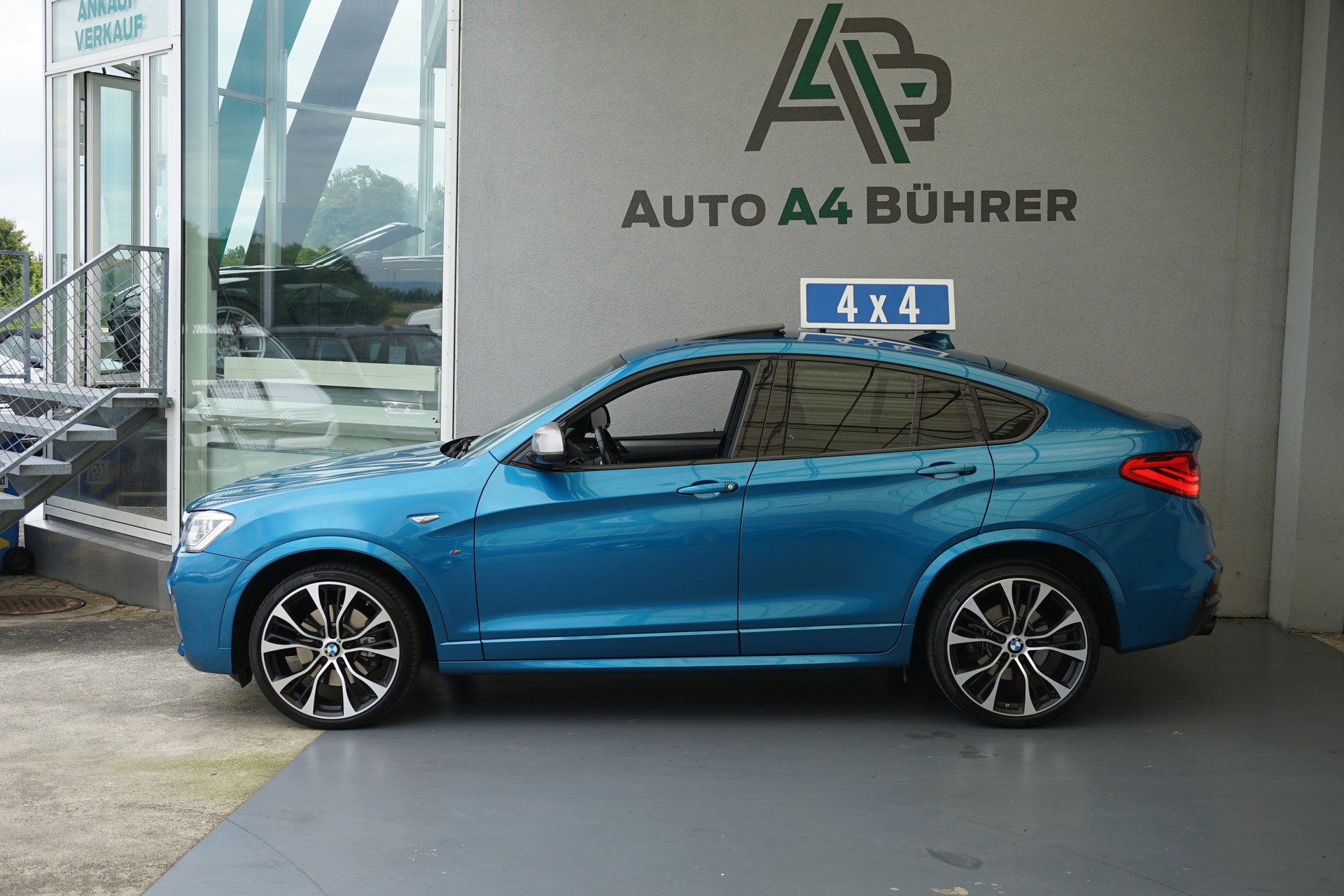 BMW X4 M 40i 360 PS xDrive 100% BENZINER !!-image-4