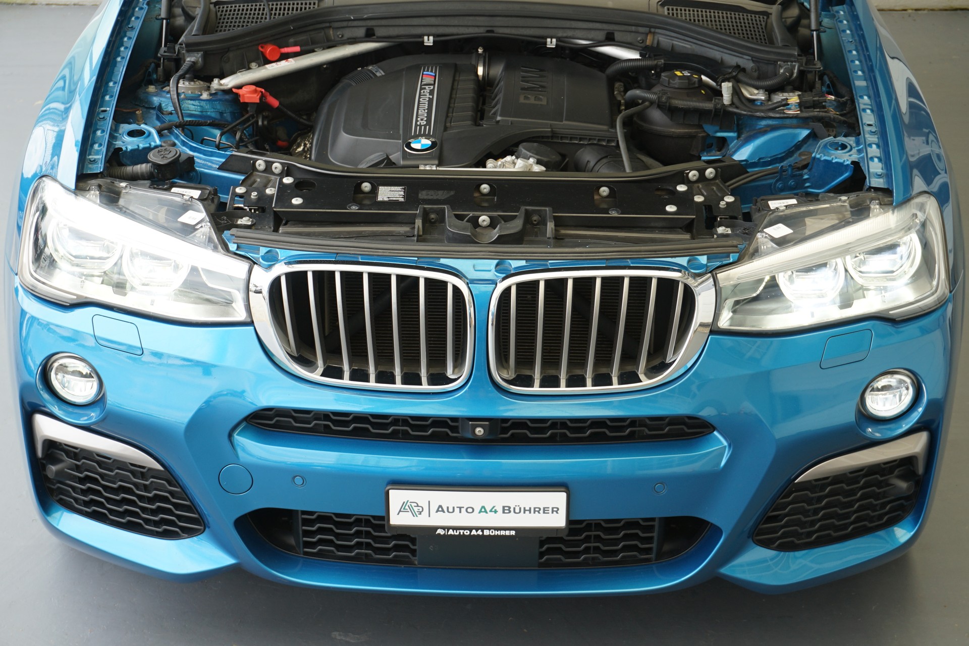 BMW X4 M 40i 360 PS xDrive 100% BENZINER !!-image-12