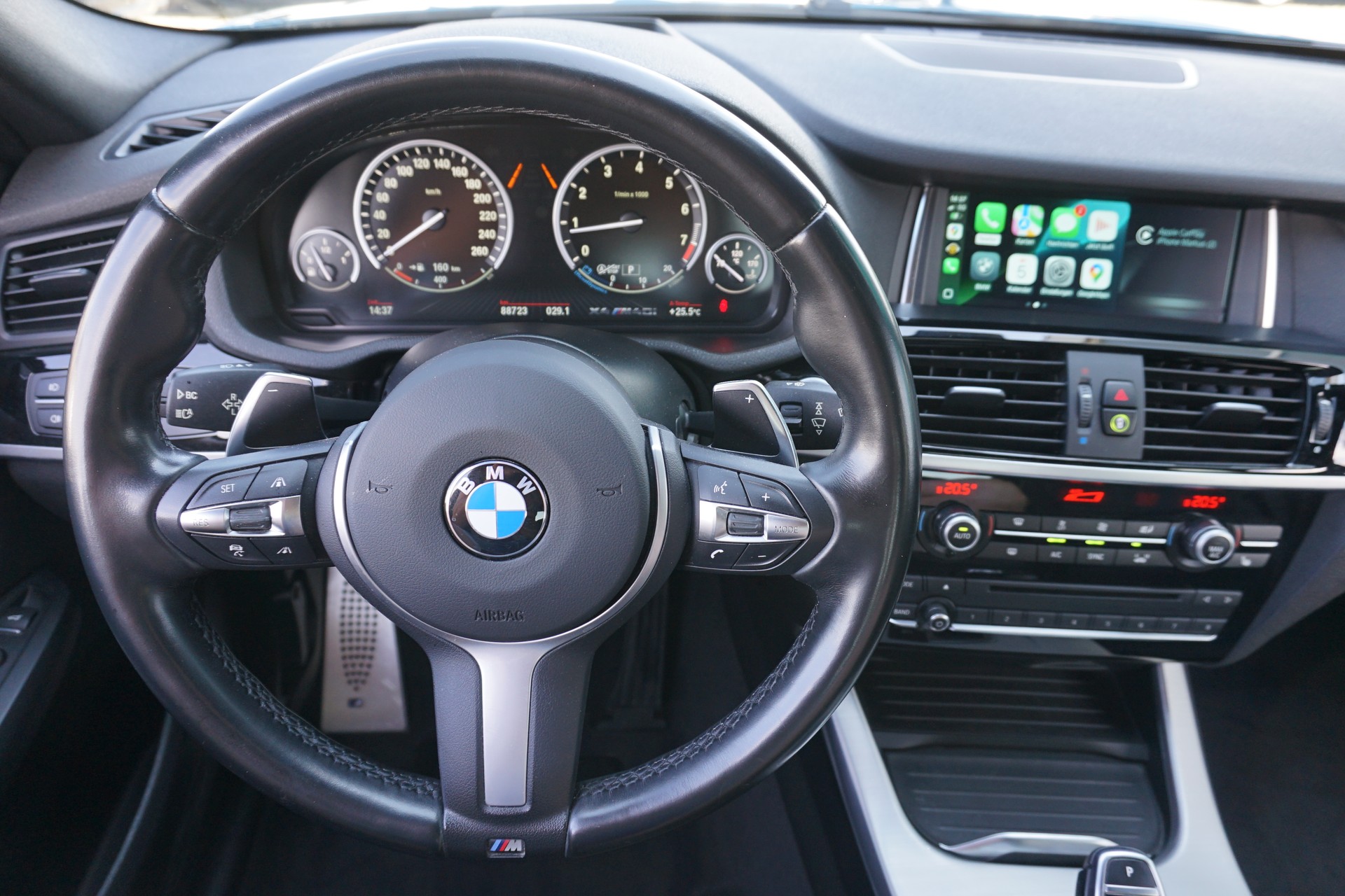 BMW X4 M 40i 360 PS xDrive 100% BENZINER !!-image-14