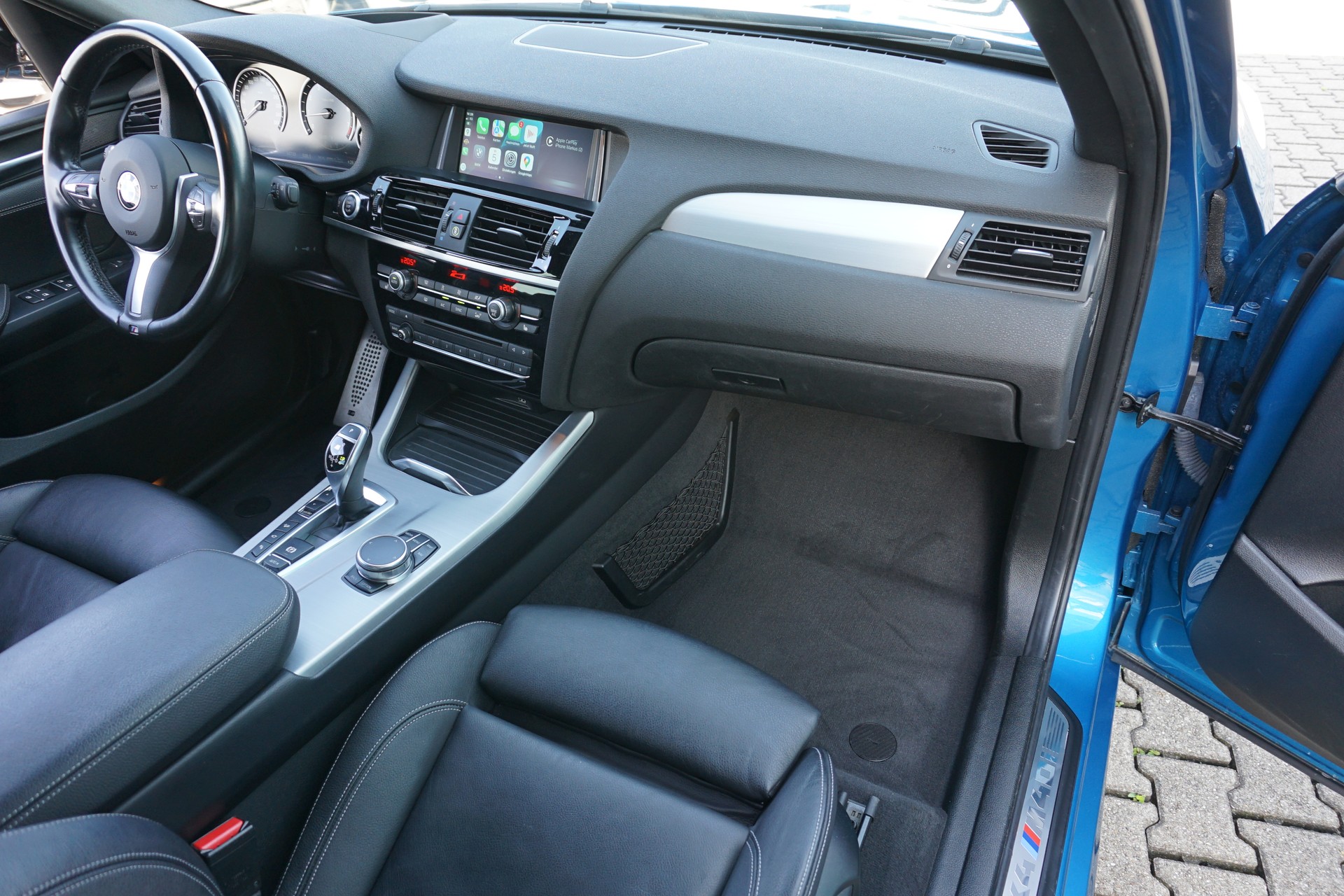 BMW X4 M 40i 360 PS xDrive 100% BENZINER !!-image-16